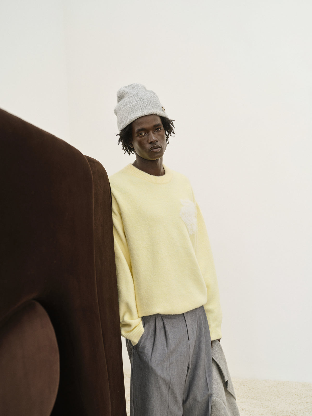 MONOGRAM FLUFFY KNIT CREW - YELLOW