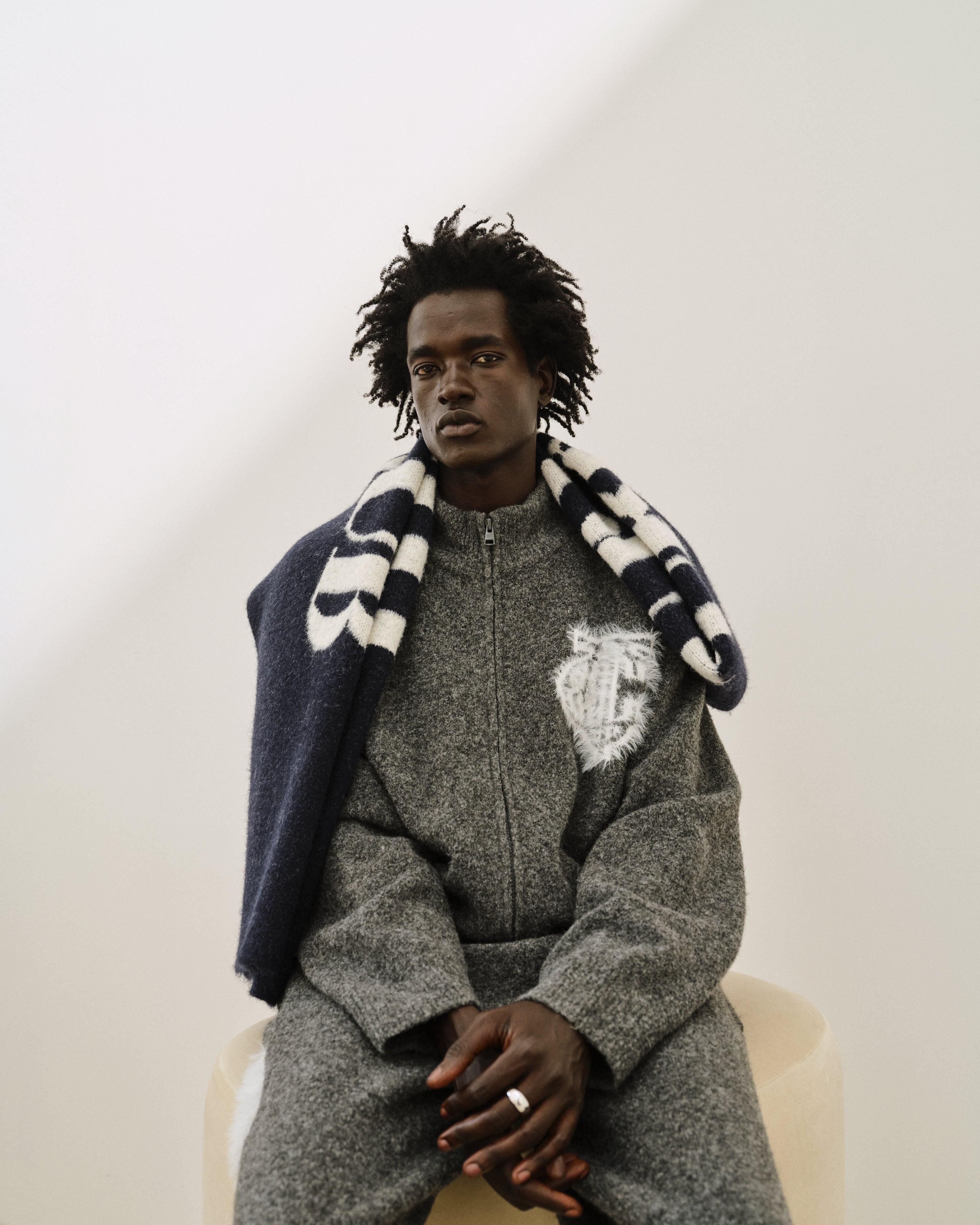 MONOGRAM FLUFFY KNIT ZIP THROUGH - CHARCOAL