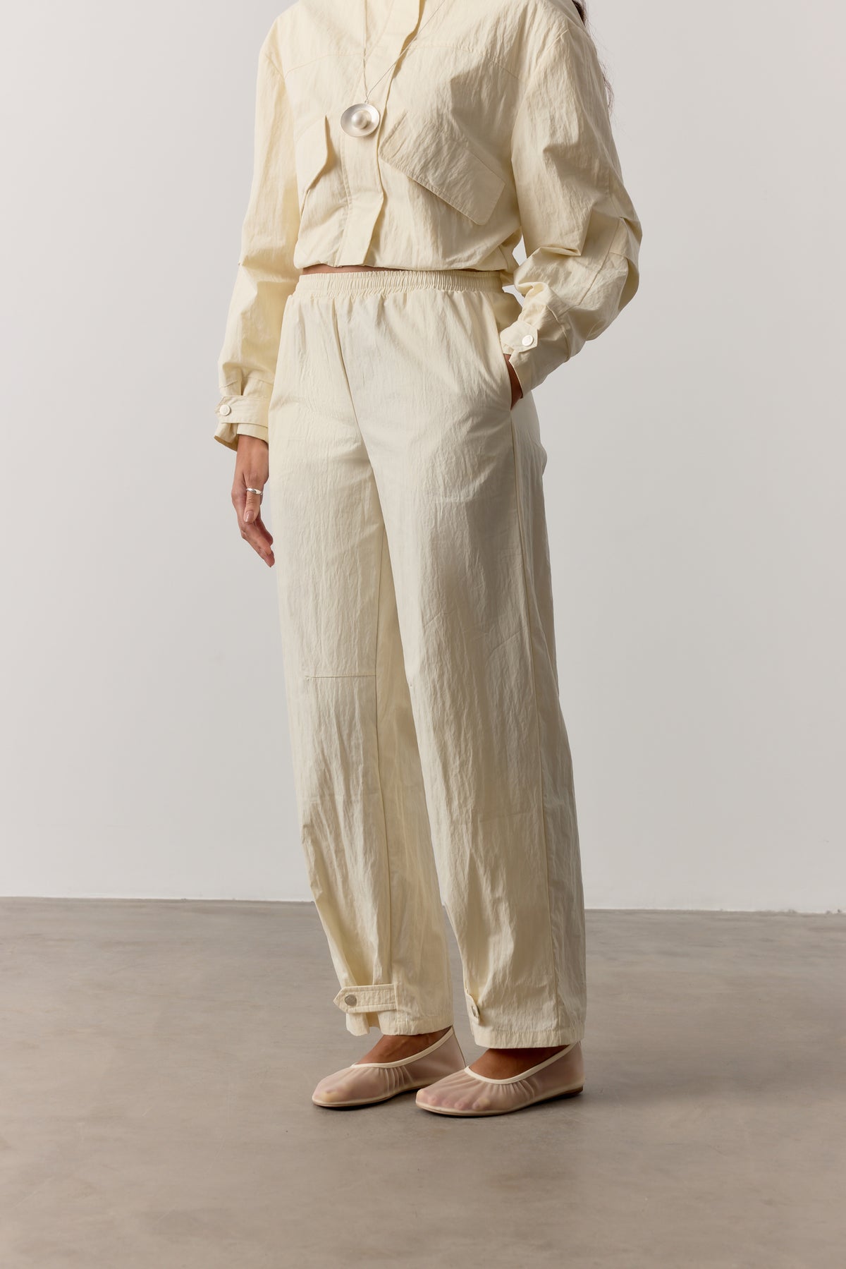 BARREL LEG SHELL TROUSERS - ECRU