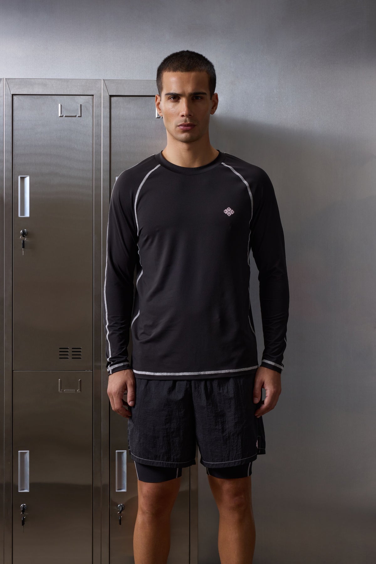 LONG SLEEVE TRAINING TOP - BLACK PINK