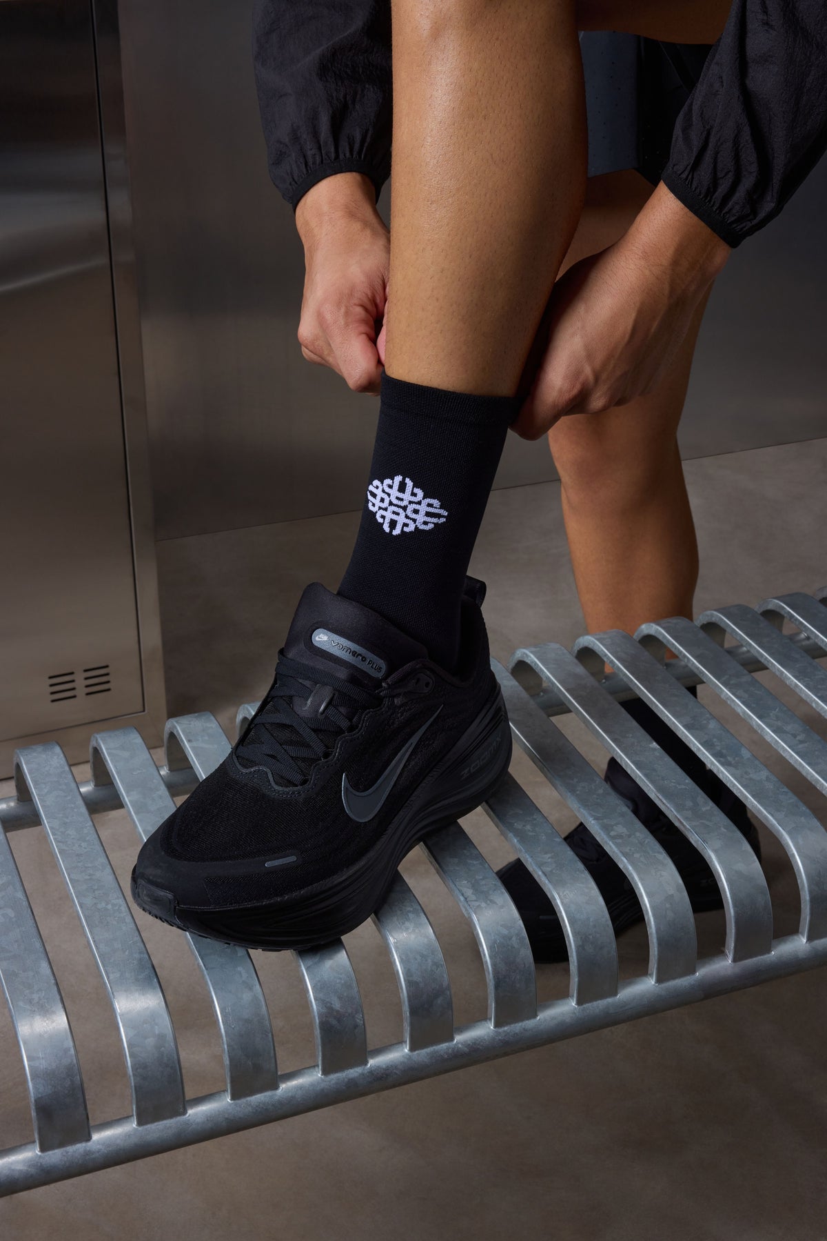 TRAINING EMBLEM SOCKS - BLACK