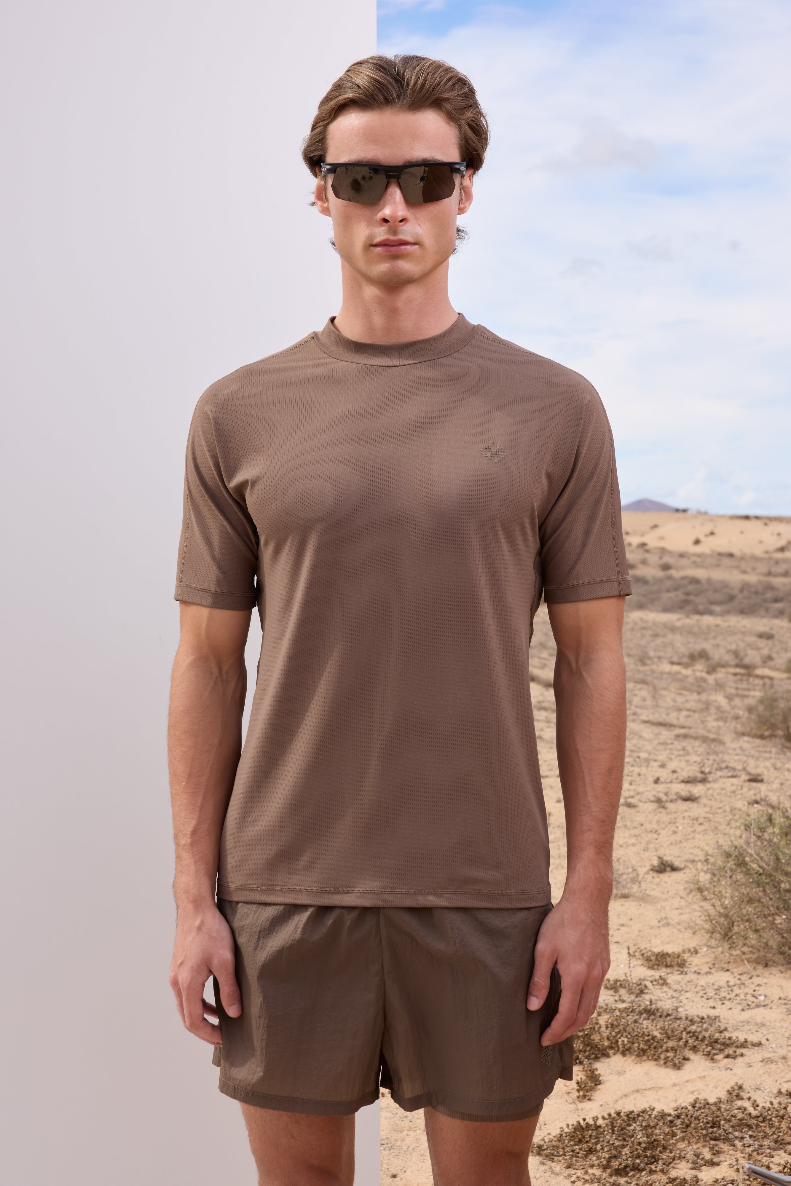 SHORT SLEEVE TRAINING TOP - BROWN