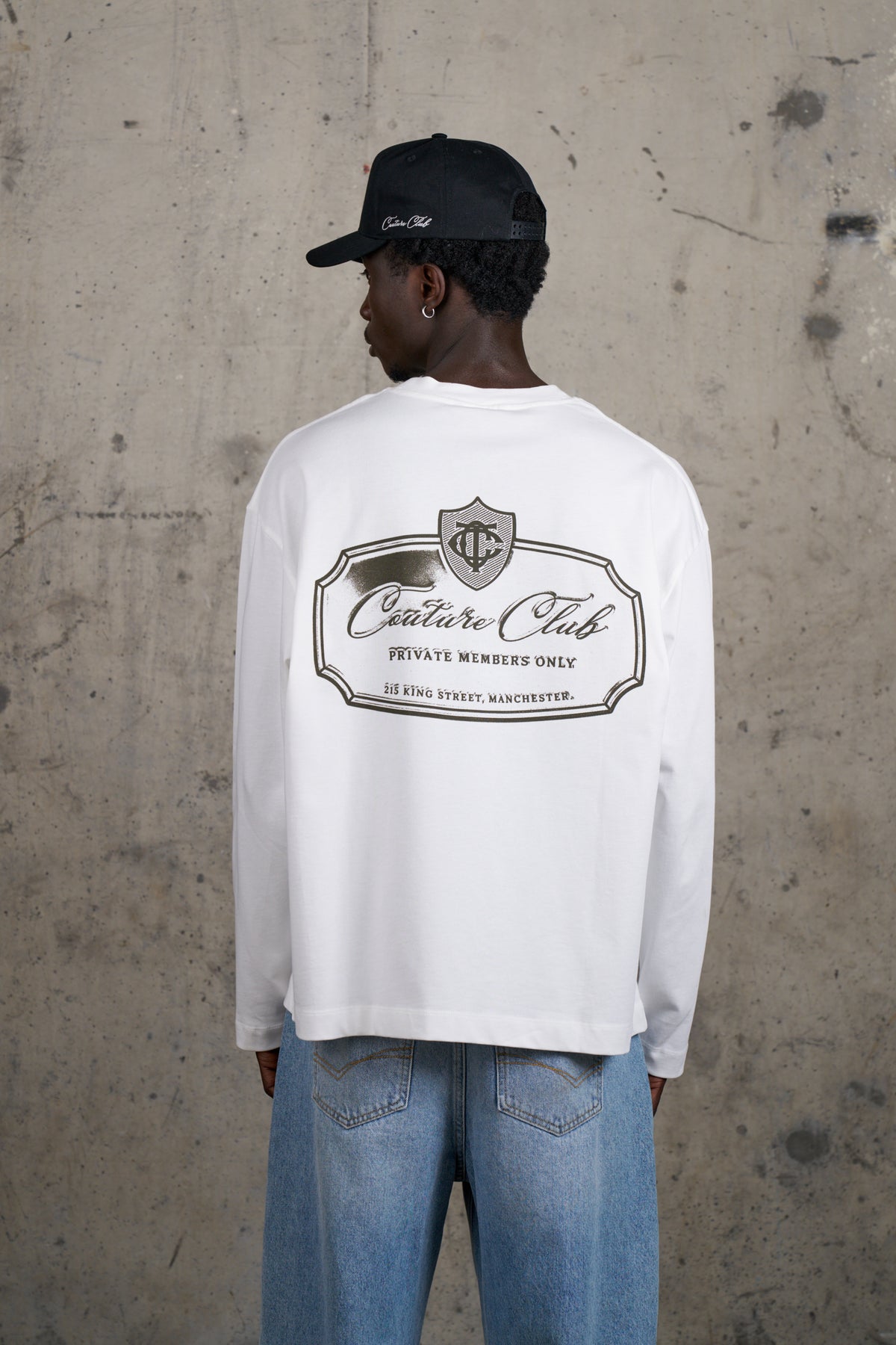 PRIVATE MEMBERS CLUB LONG SLEEVE T-SHIRT - OFF WHITE