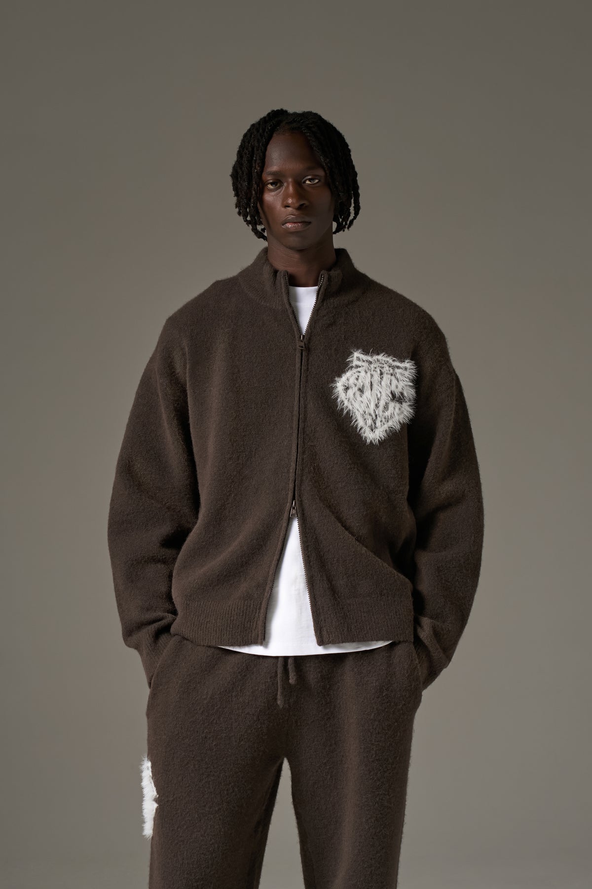 MONOGRAM FLUFFY KNIT ZIP THROUGH - BROWN