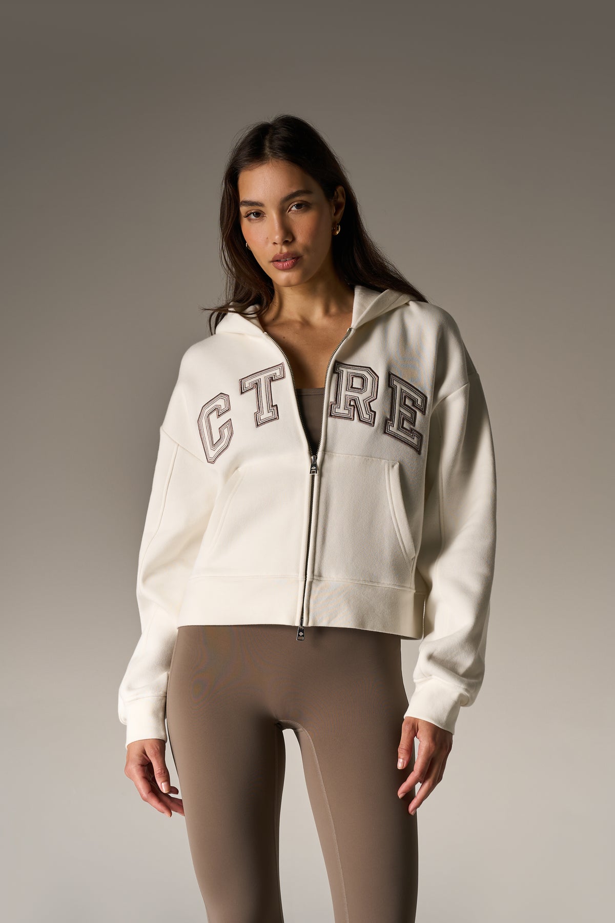 CTRE APPLIQUE ZIP THROUGH HOODIE - OFF WHITE