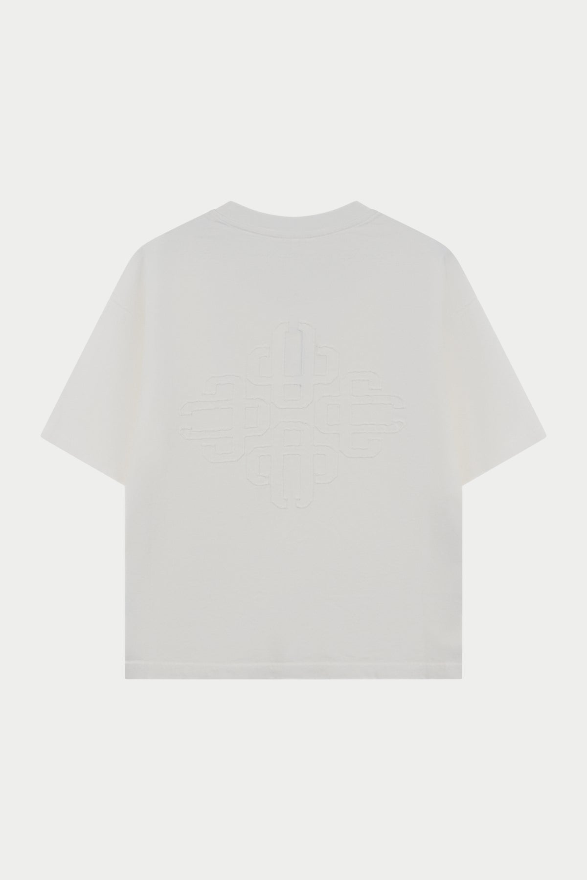 DISTRESSED APPLIQUE T-SHIRT - OFF WHITE