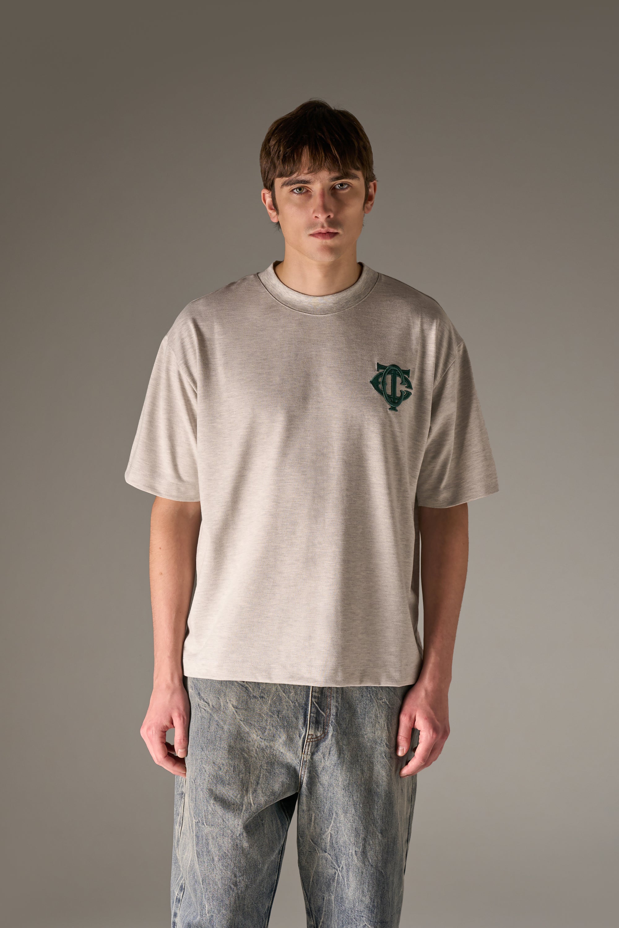 APPLIQUE MONOGRAM EMBLEM T-SHIRT - GREY MARL