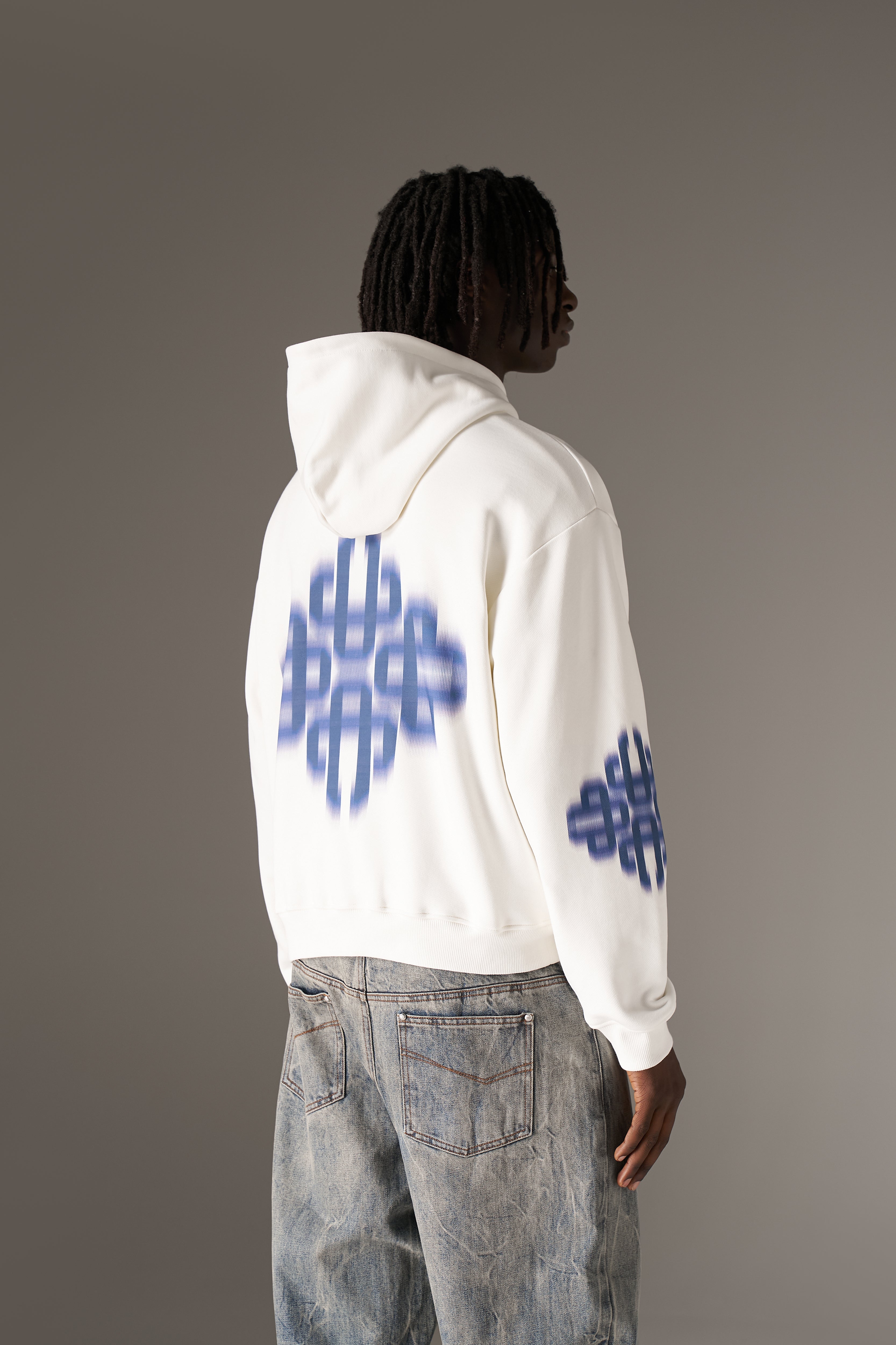 MOTION BLURRED EMBLEM HOODIE - NAVY