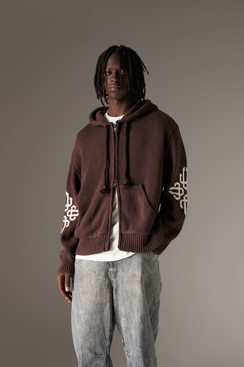 ミュージシャン EMBROIDERY LOGO HOODIE / CHOCOLATE BROWN CHUNKY KNIT EMBLEM ZIP THROUGH HOODIE - CHOCOLATE – The Couture Club