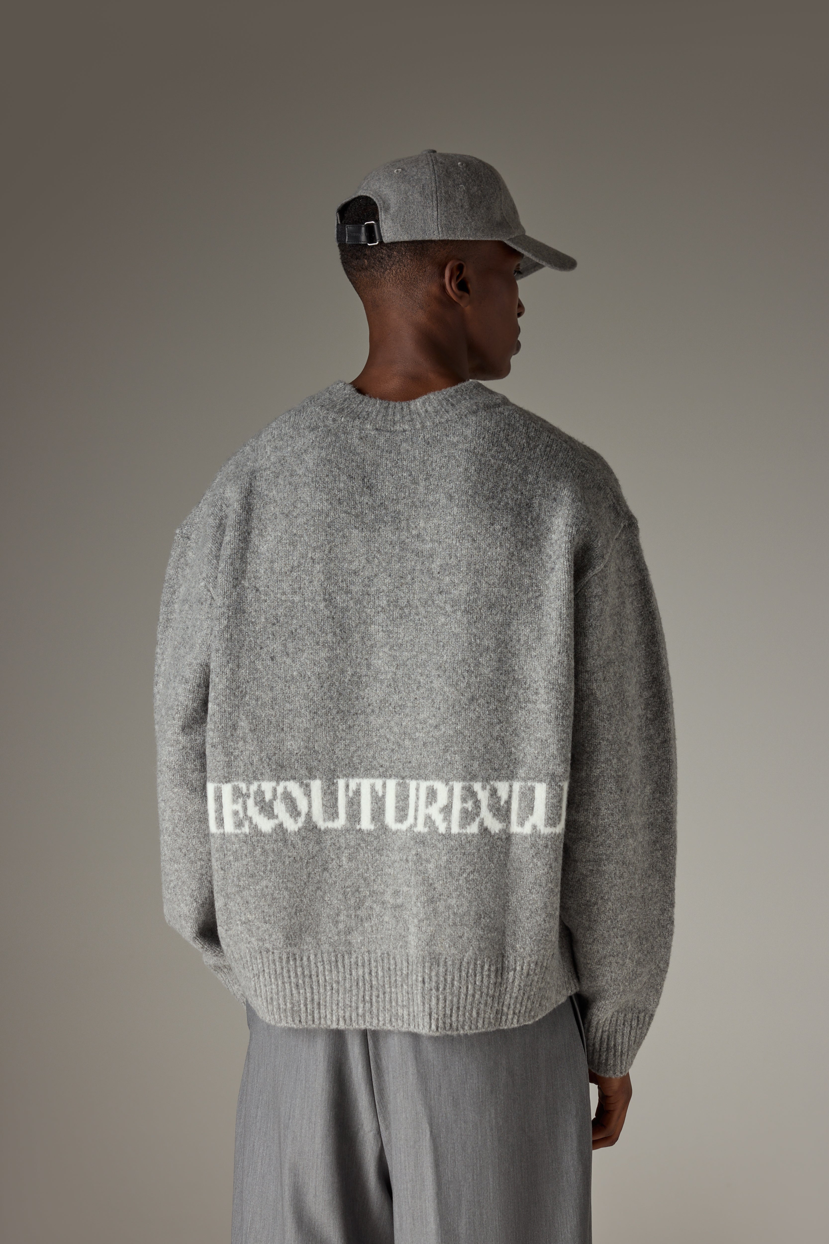 COPYRIGHT BRUSHED KNIT JUMPER - GREY MARL
