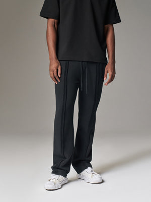 COPYRIGHT STRAIGHT LEG JOGGERS - BLACK