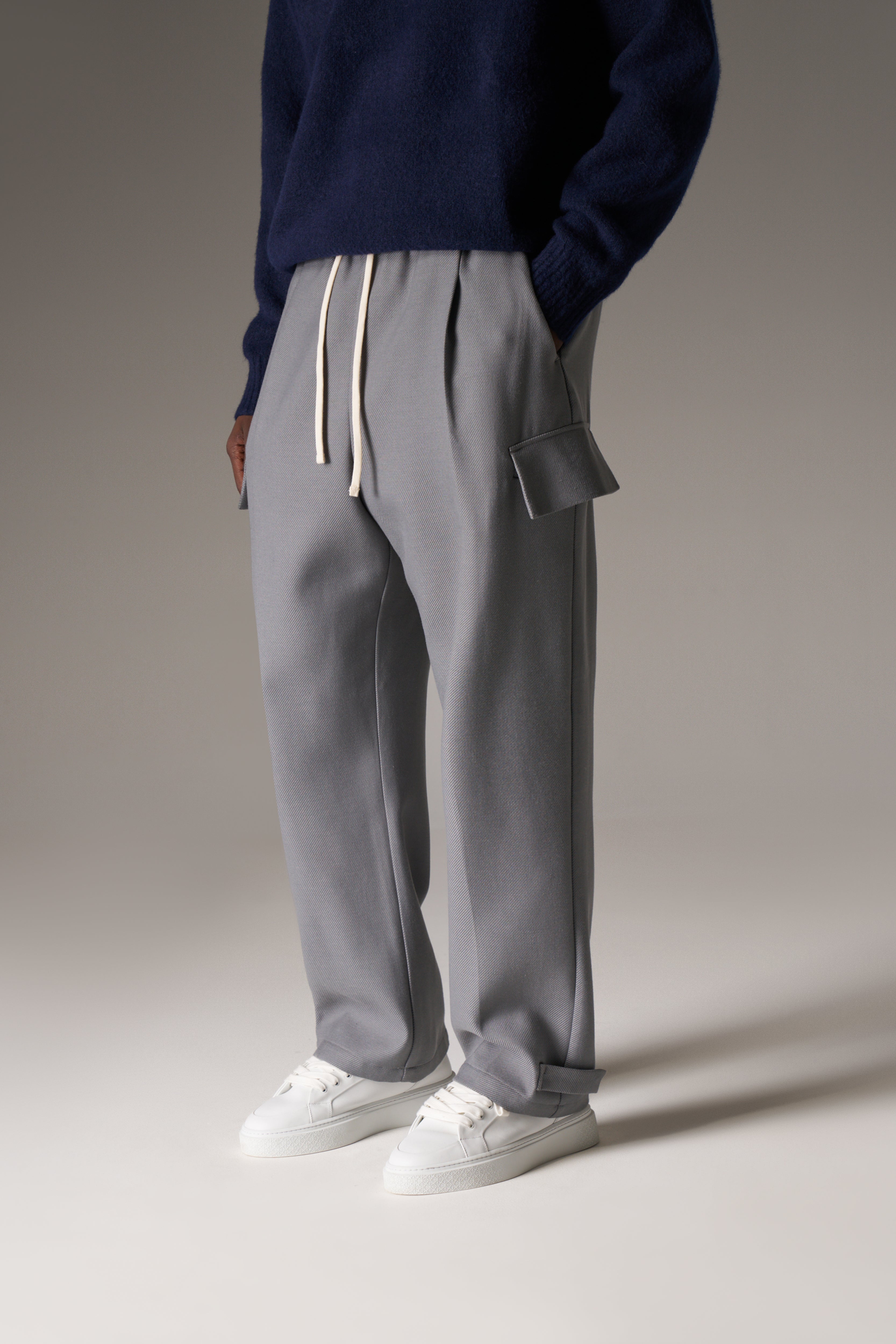 PLEATED WIDE LEG WOOL BLEND TROUSERS - GREY