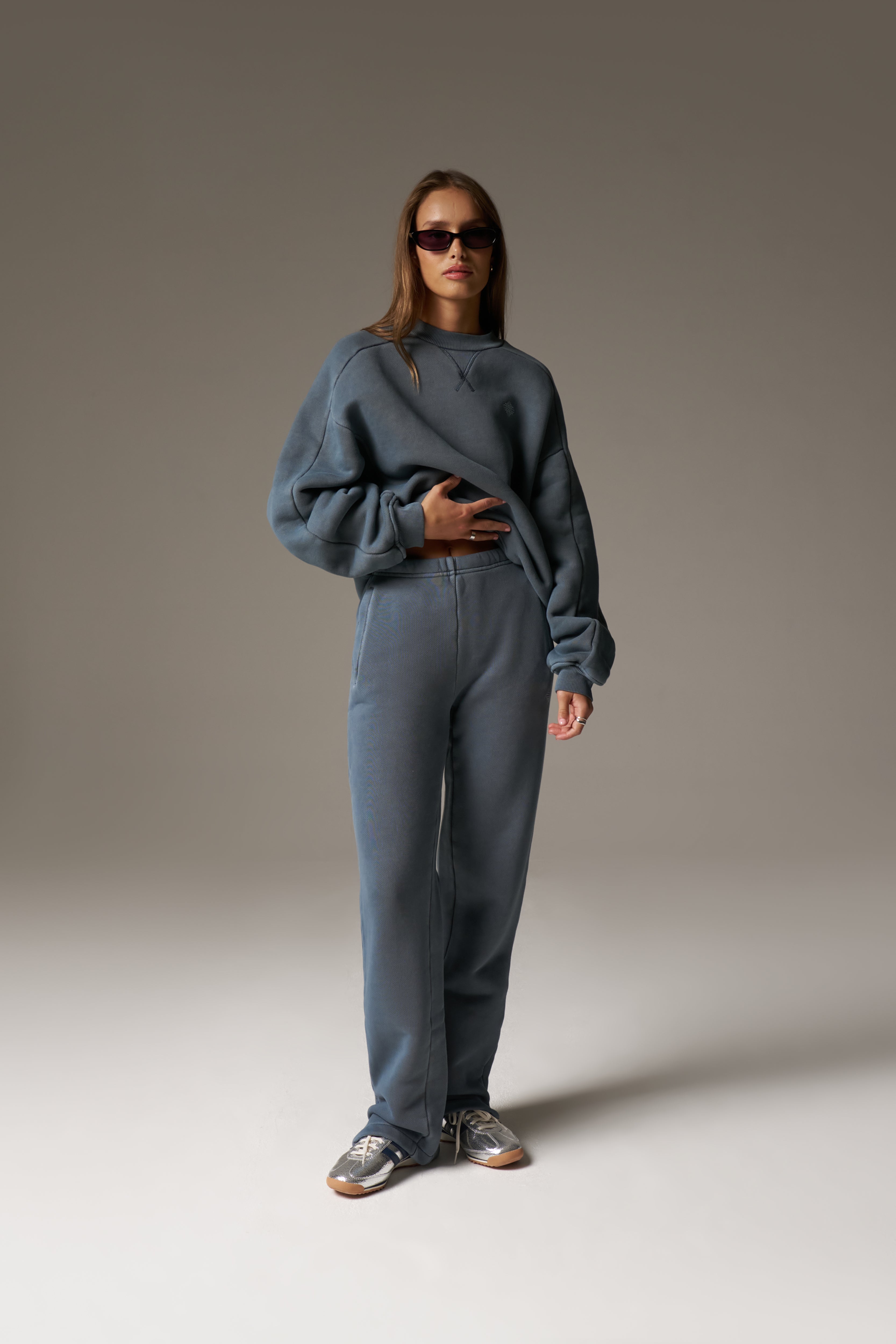 LAUNDERED CLASSICS STRAIGHT LEG JOGGERS - PETROL BLUE