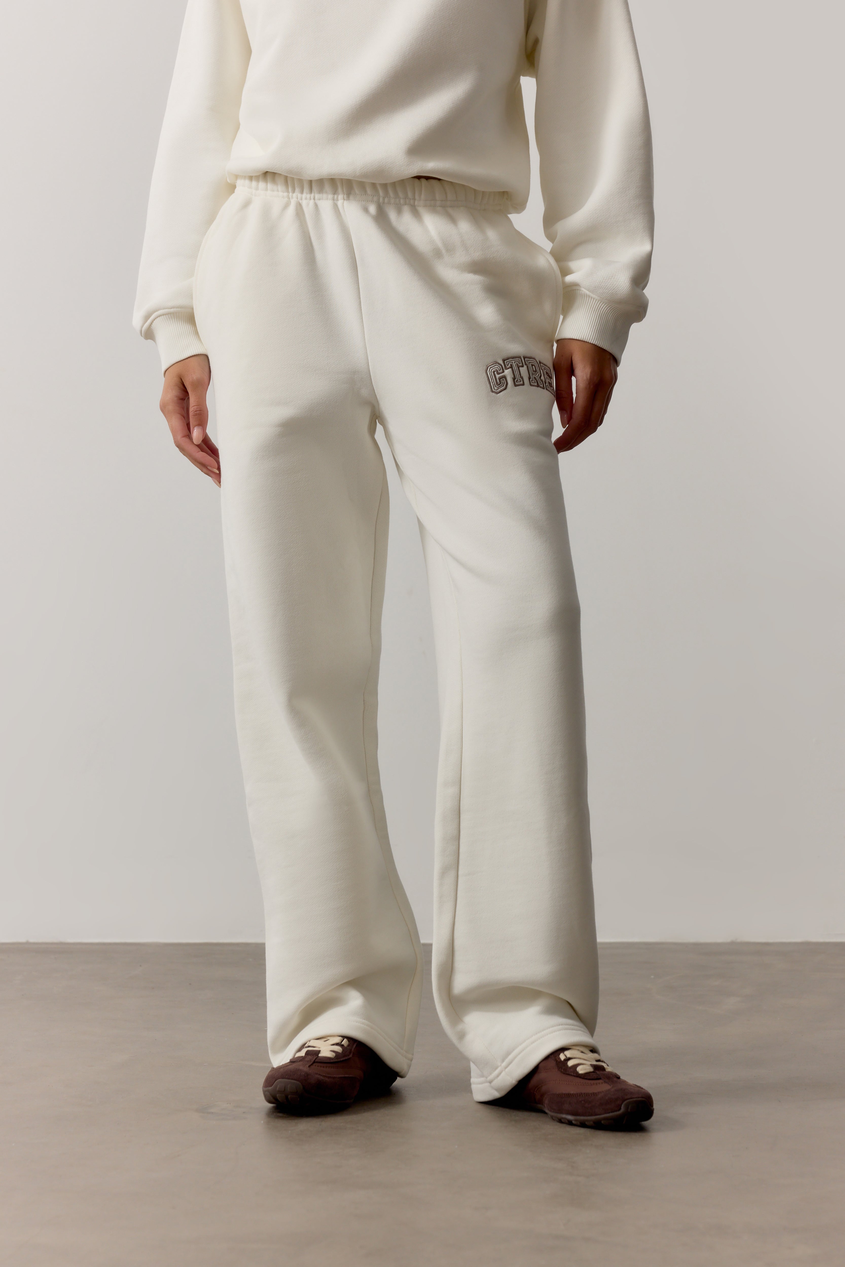 CTRE STRAIGHT LEG JOGGERS - OFF WHITE