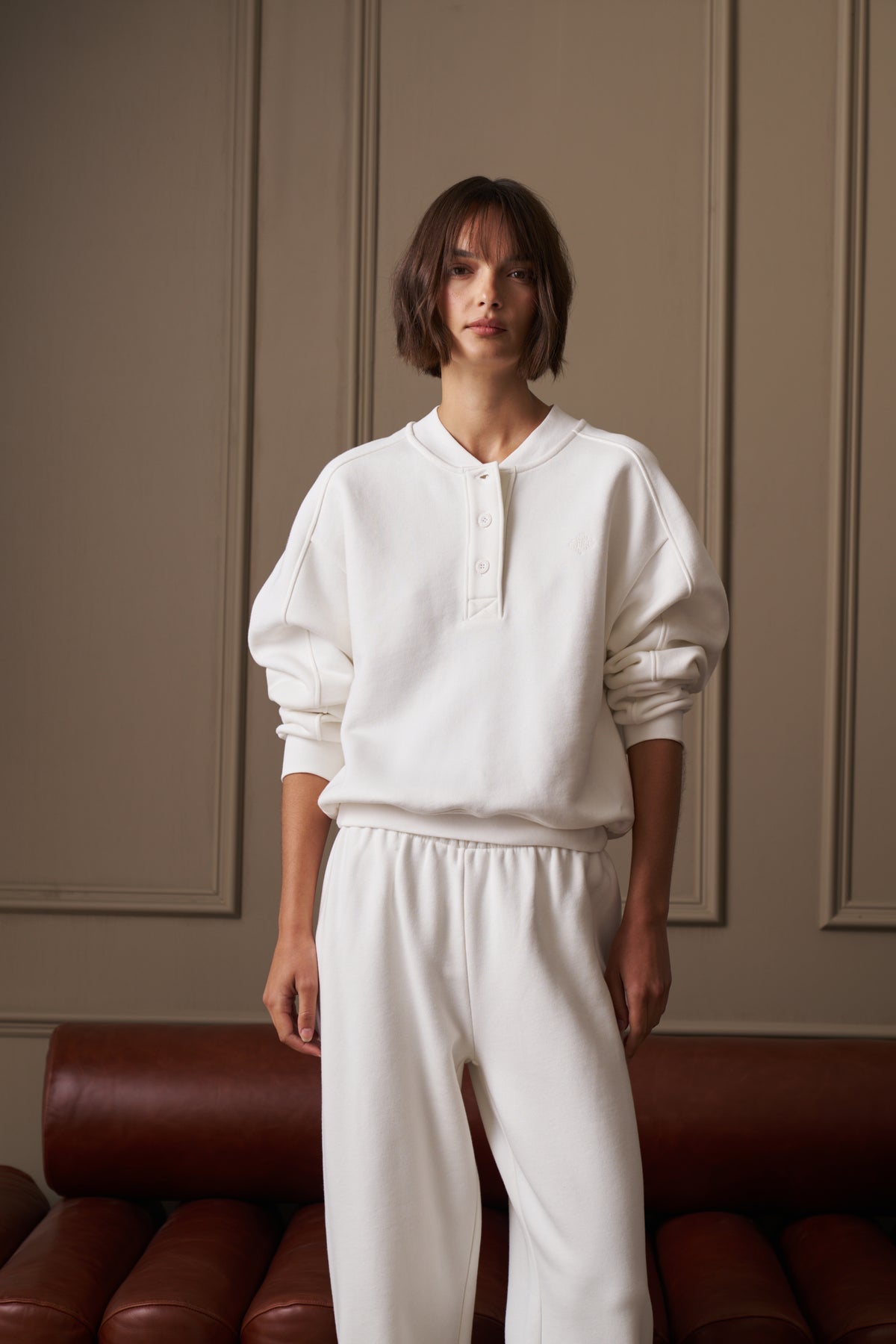 HENLEY CREW - OFF WHITE