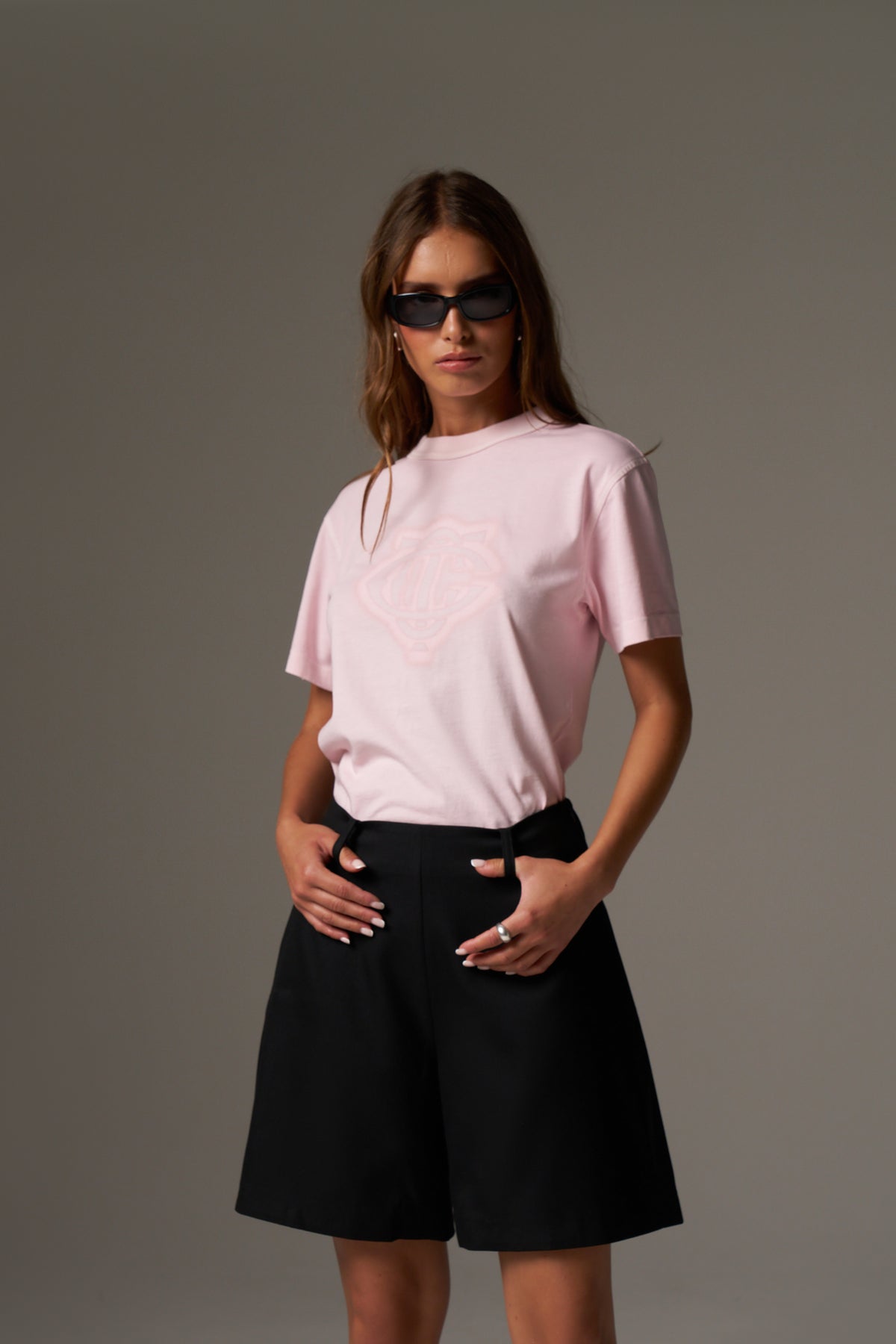 SHADOW PRINT EMBLEM T-SHIRT - WASHED PINK