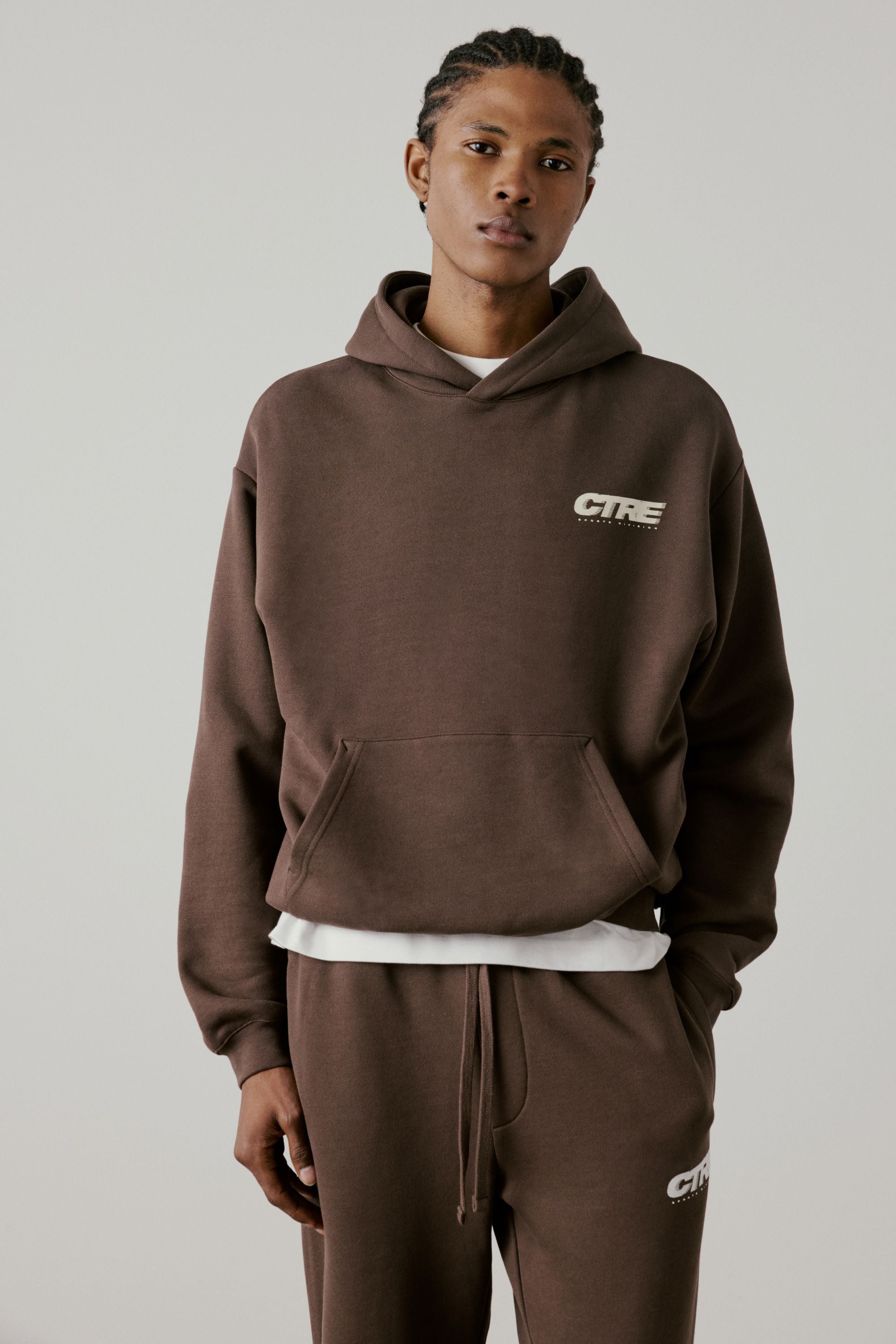 RETRO SPORT CTRE GRAPHIC HOODIE - BROWN