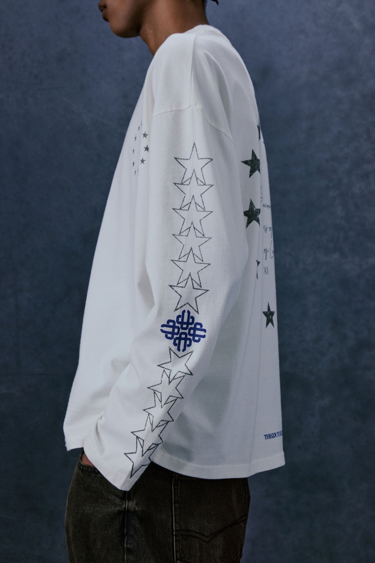 LEGACY GRAPHIC LONG SLEEVE T-SHIRT - WHITE