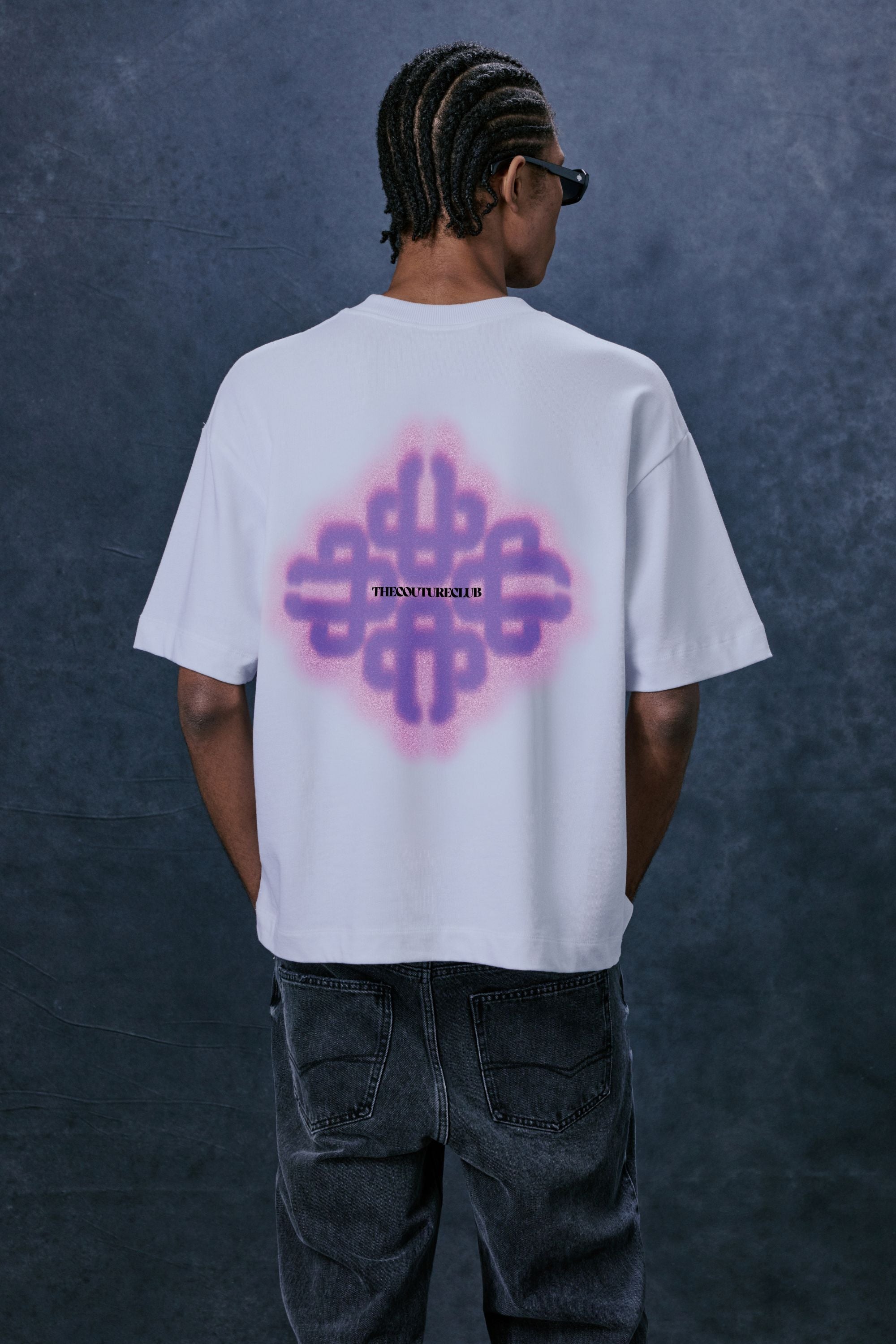 SPRAY EMBLEM GRAPHIC T-SHIRT - WHITE PURPLE