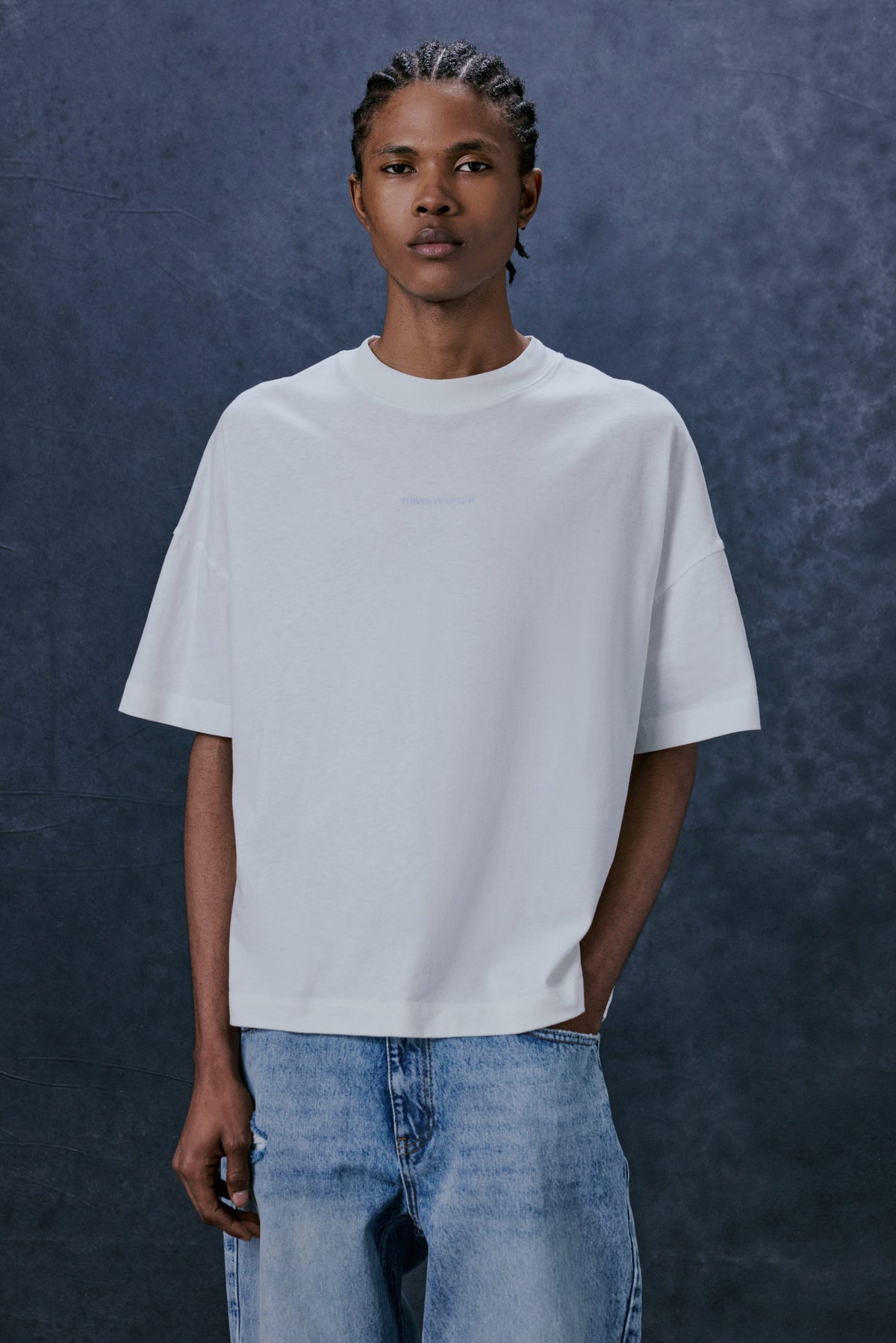 EMBLEM REVERSE PRINT T-SHIRT - BLUE