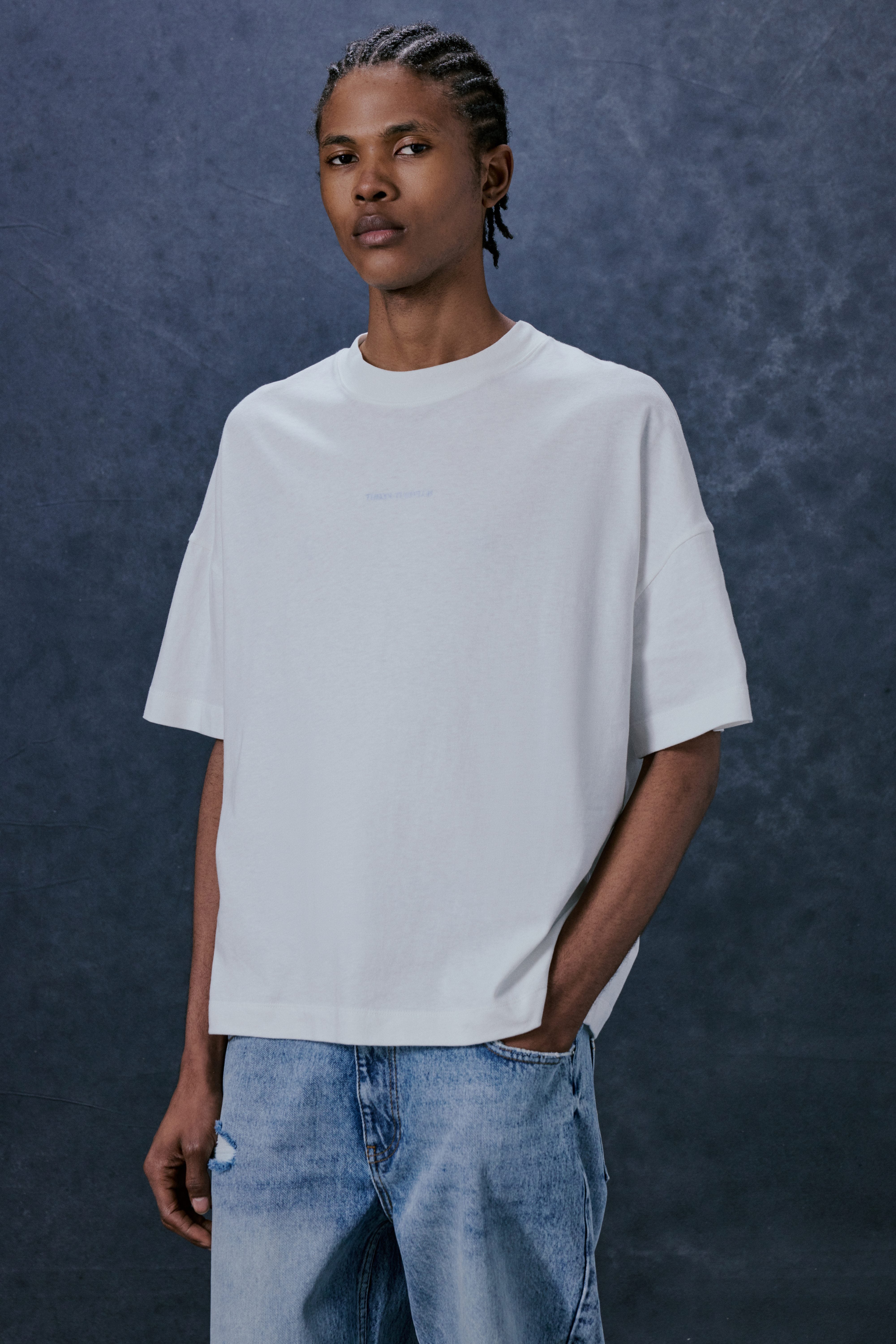 EMBLEM REVERSE PRINT T-SHIRT - BLUE