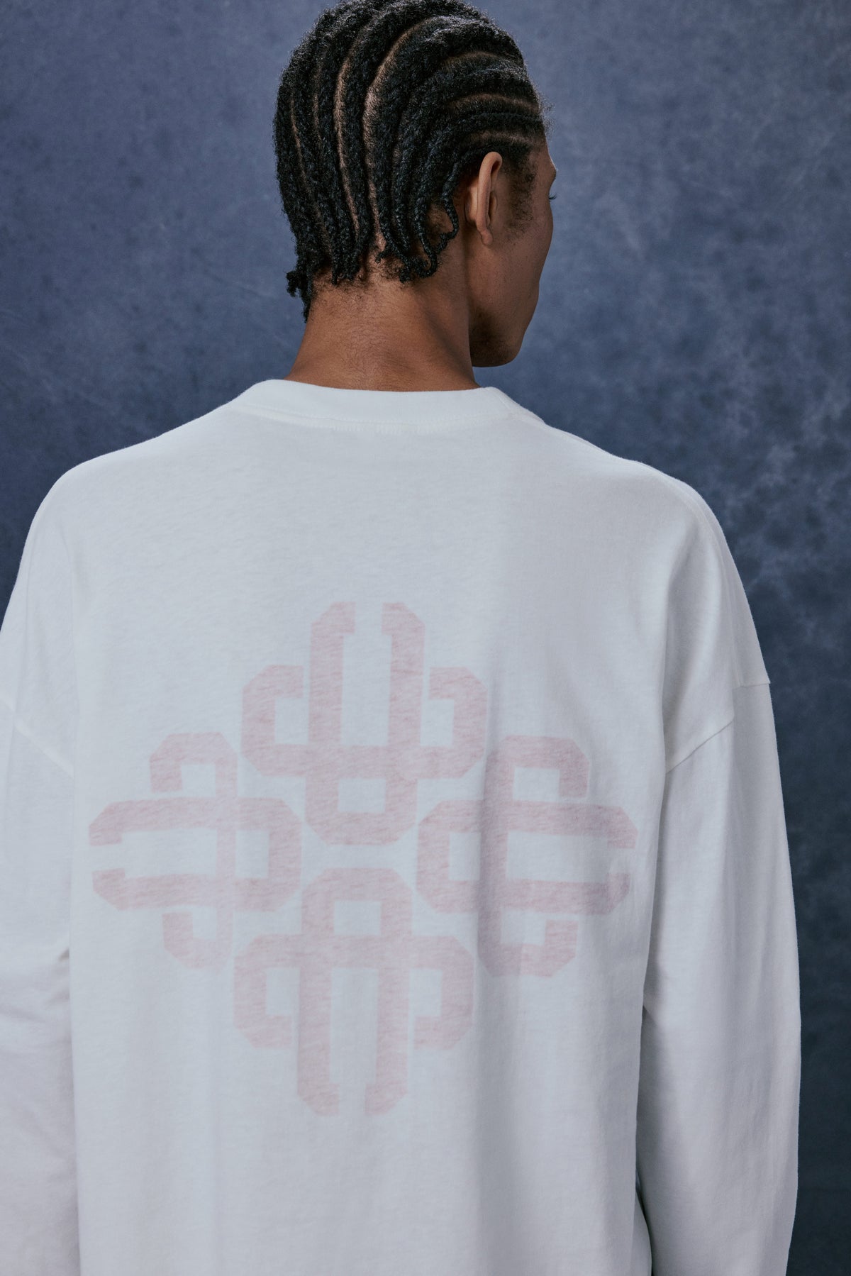 EMBLEM REVERSE PRINT LONG SLEEVE T-SHIRT - RED