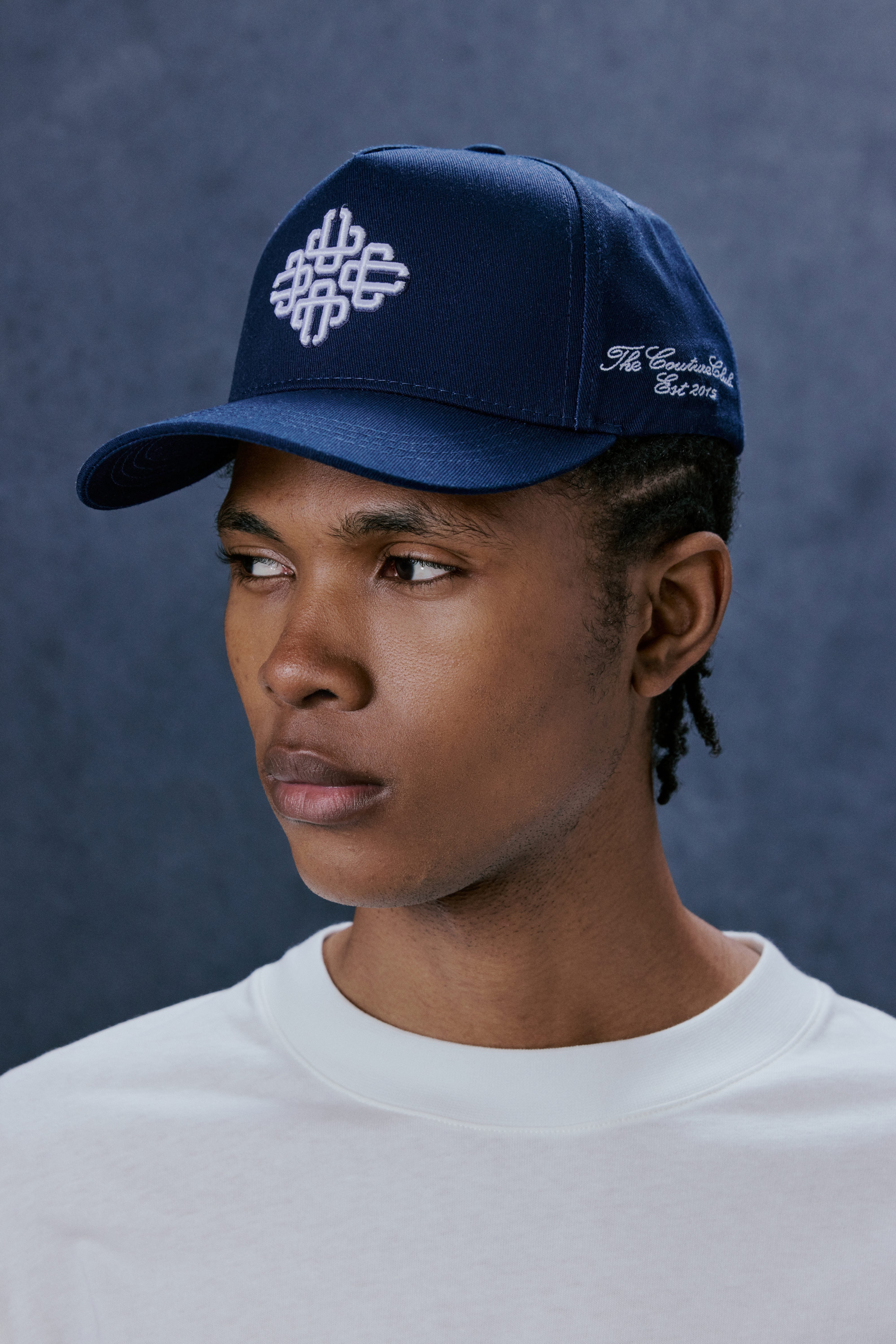 EMBLEM EMBROIDERY CAP - NAVY