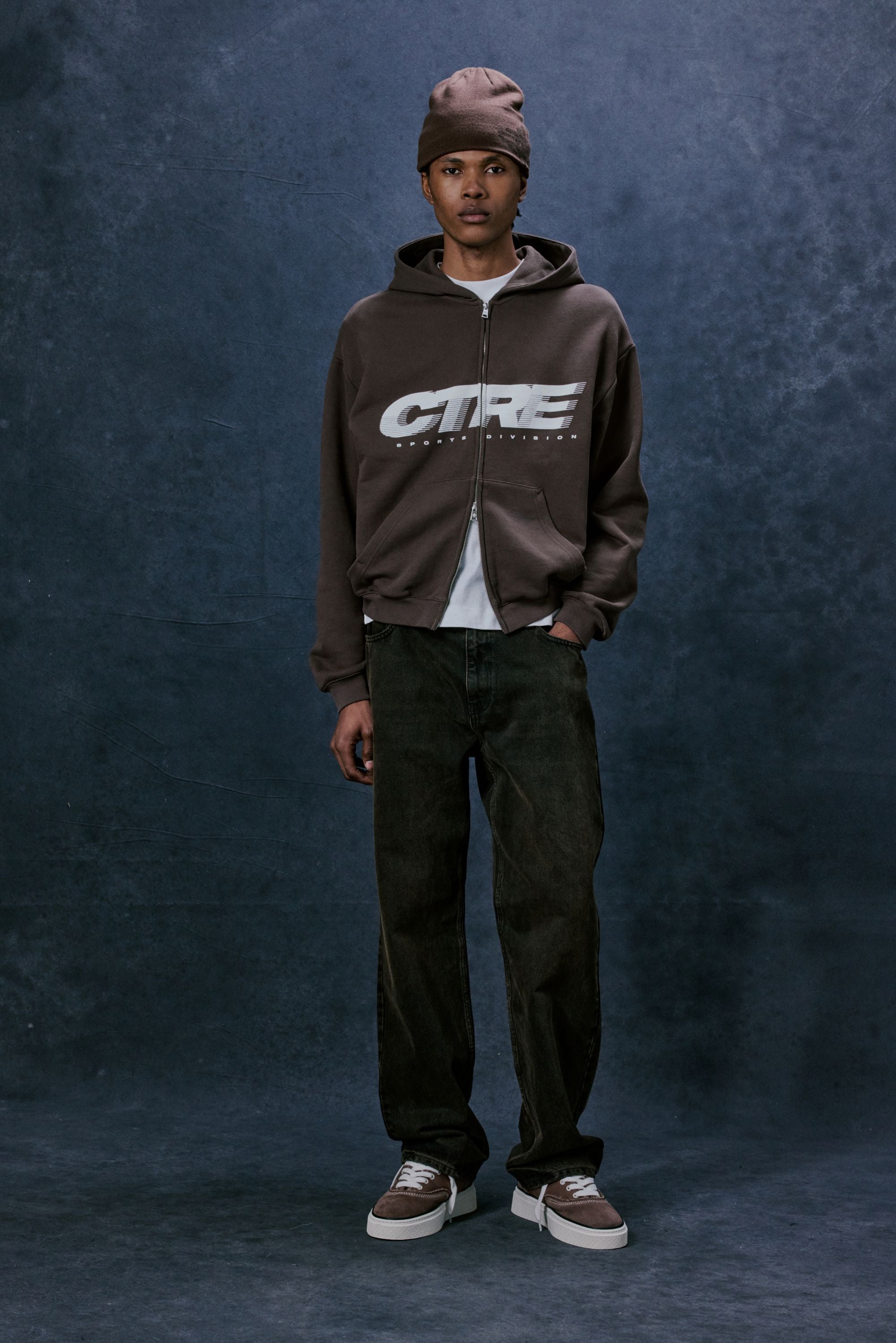 RETRO SPORT CTRE GRAPHIC ZIP THROUGH HOODIE - BROWN