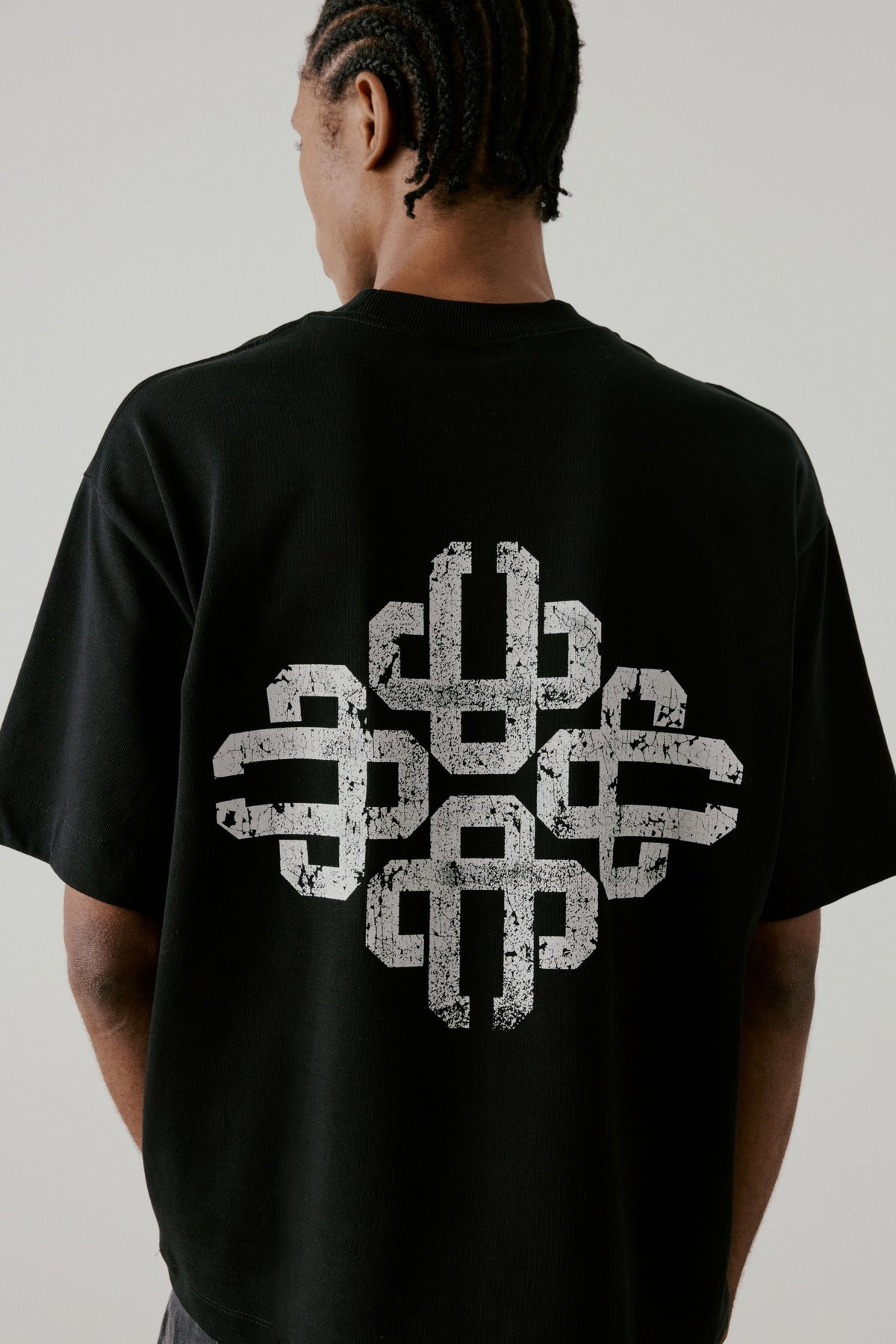 VINTAGE PRINT EMBLEM T-SHIRT - BLACK
