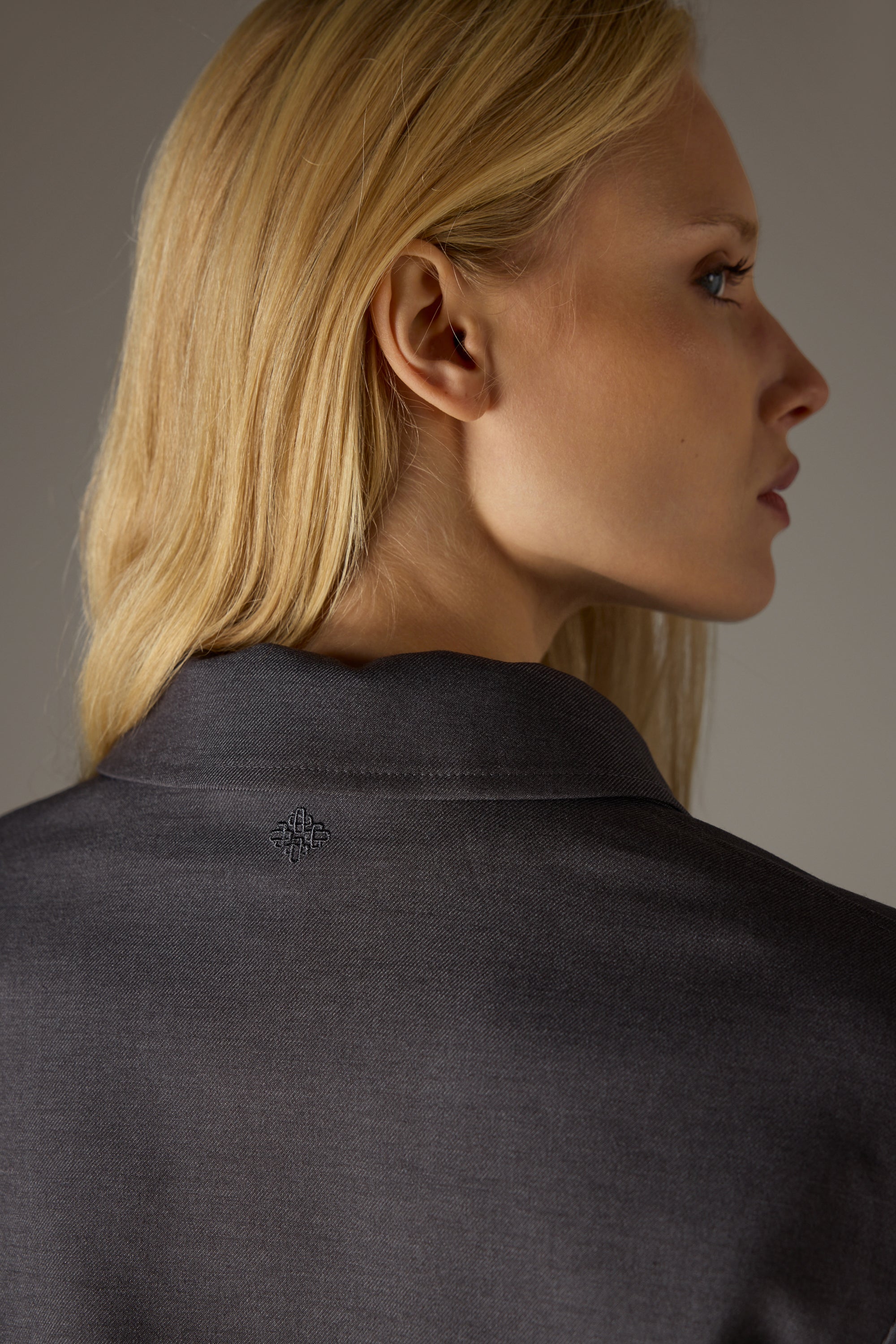 TAILORED SHOULDER PADDED BOMBER JACKET - GREY