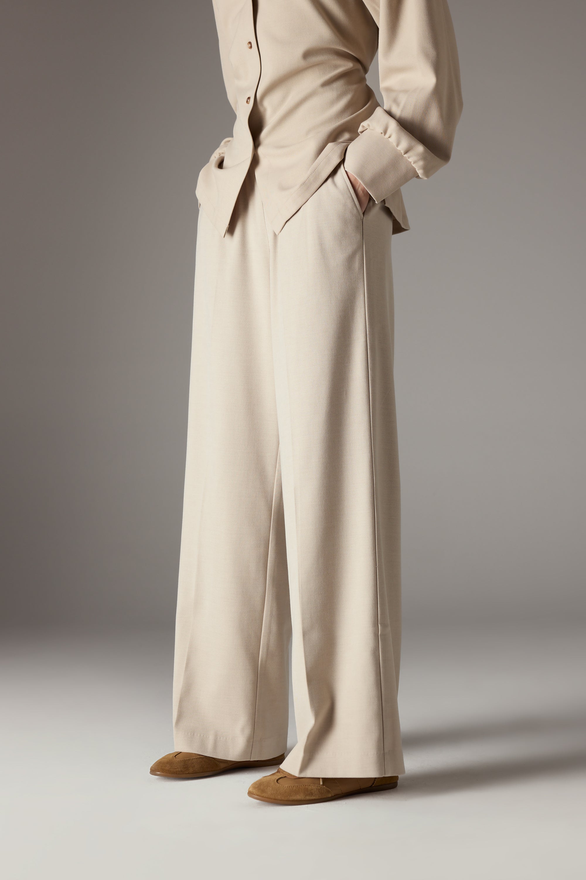 TAILORED WAISTBAND DETAIL TROUSERS - BEIGE
