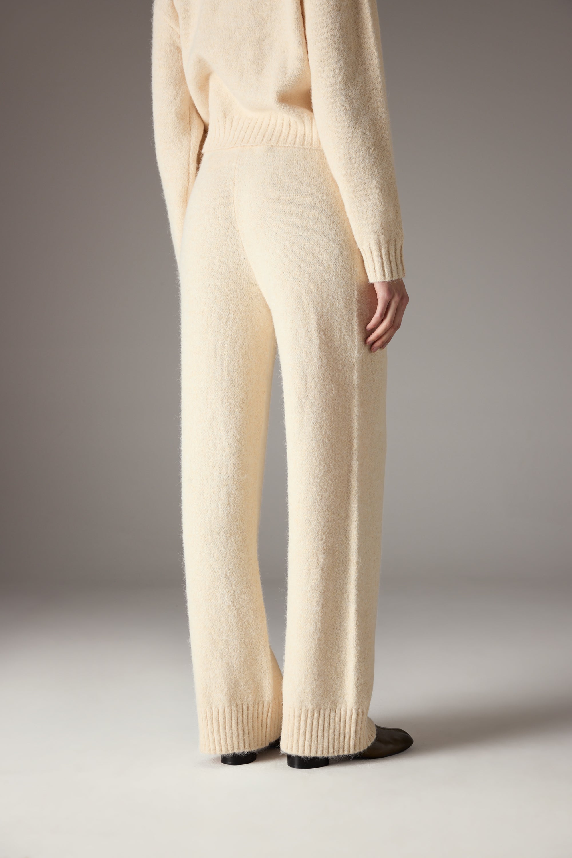 EMBLEM EMBROIDERED KNIT JOGGERS - BUTTERMILK