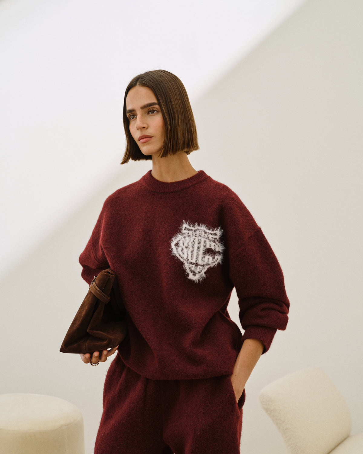MONOGRAM FLUFFY KNIT CREW - BURGUNDY