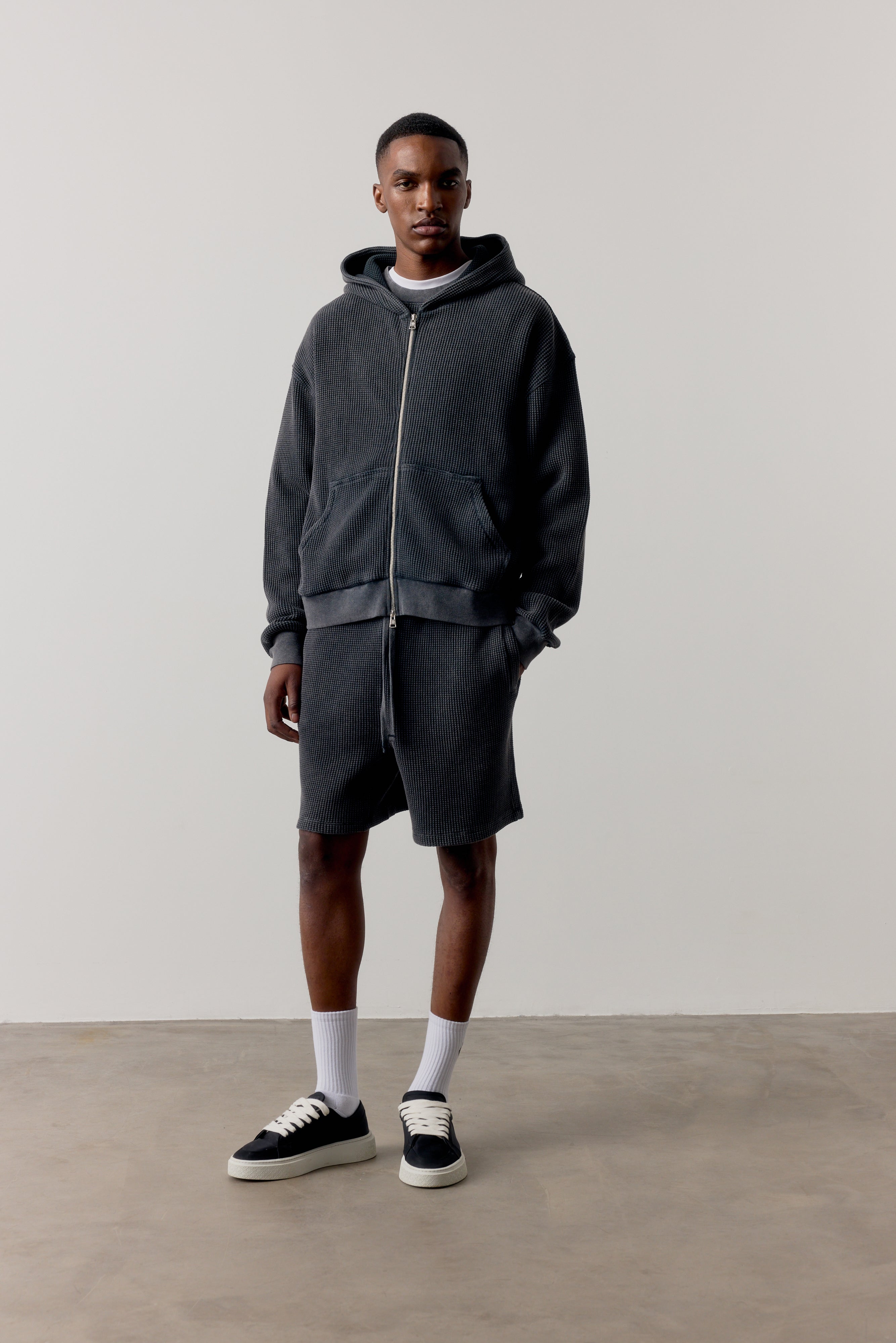 WAFFLE ZIP THROUGH HOODIE - BLACK