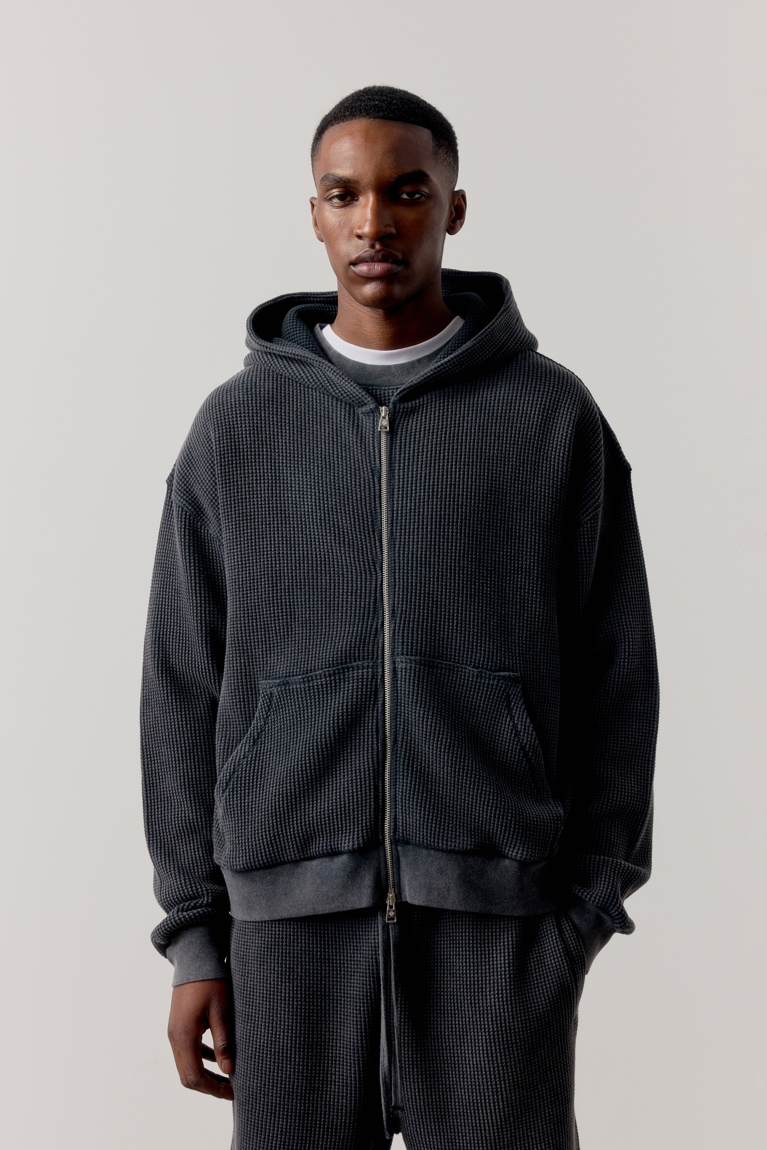WAFFLE ZIP THROUGH HOODIE - BLACK