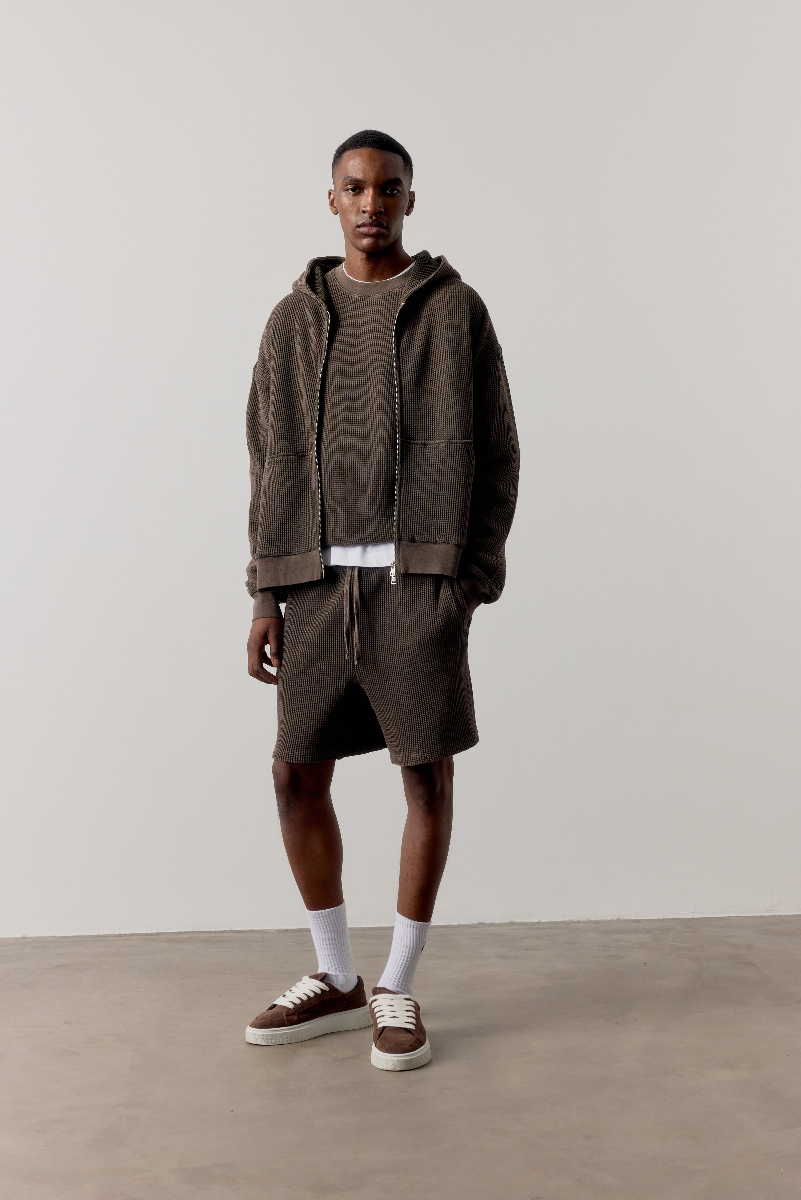 WAFFLE ZIP THROUGH HOODIE - BROWN