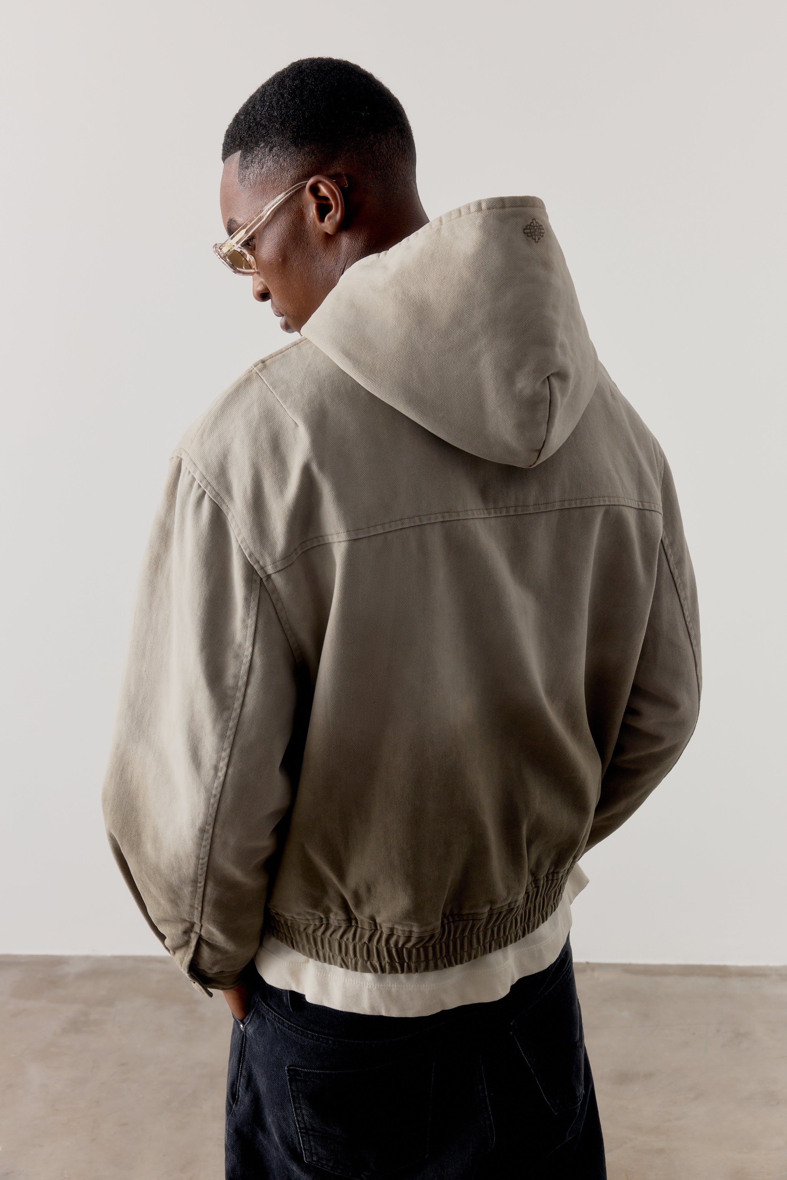 WASHED TWILL HOODED PADDED JACKET - STONE