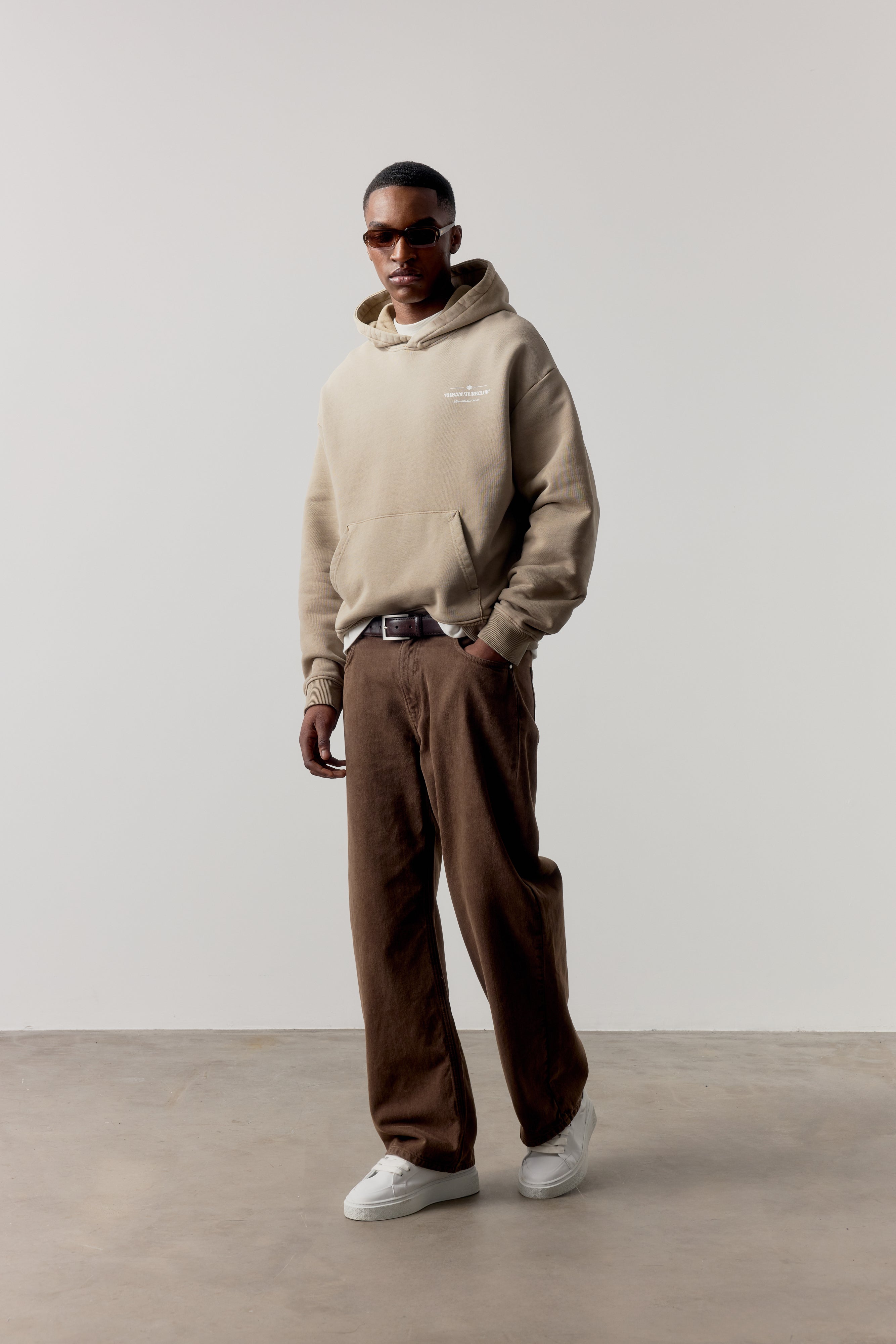 SKATER JEANS - WASHED BROWN