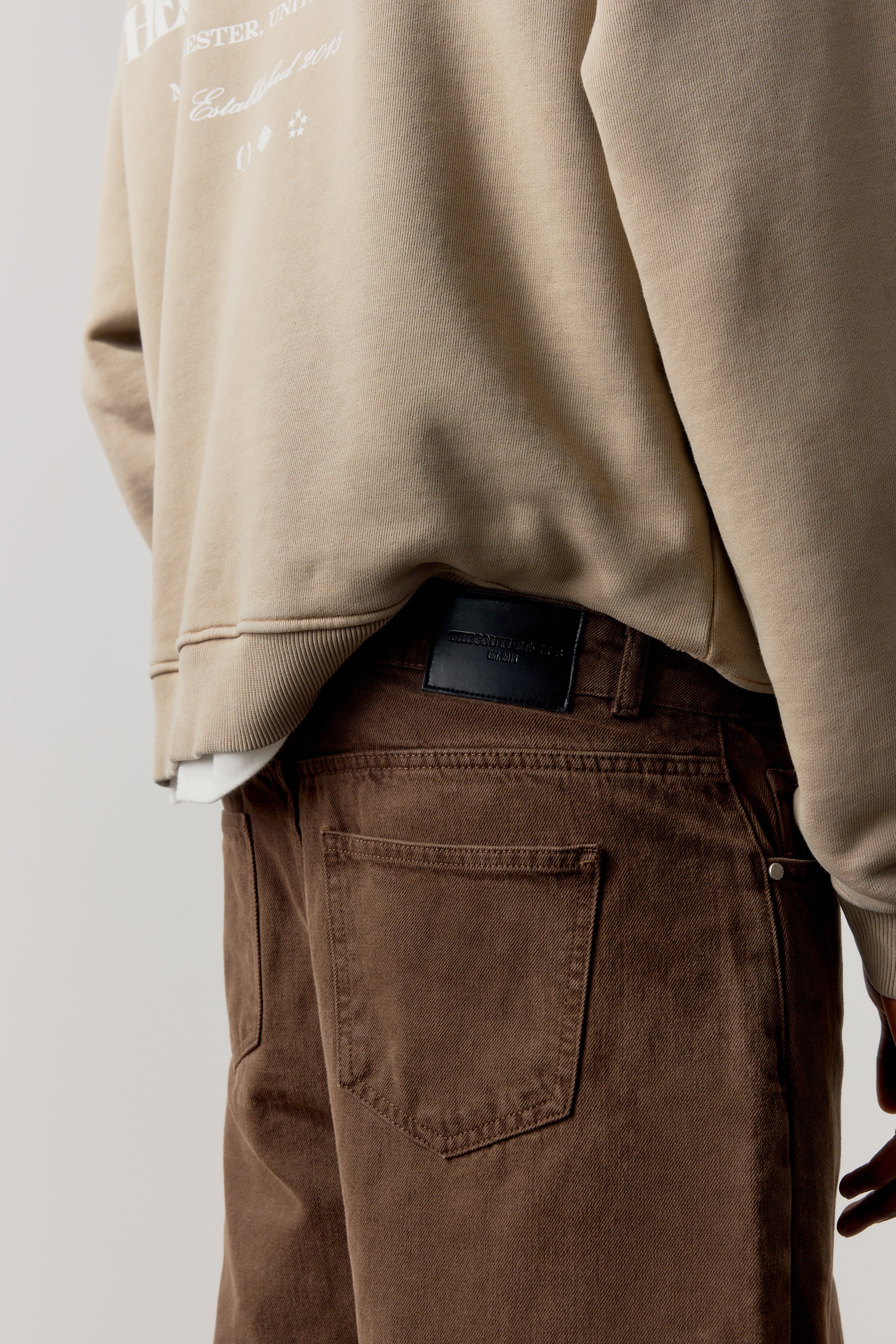 SKATER JEANS - WASHED BROWN
