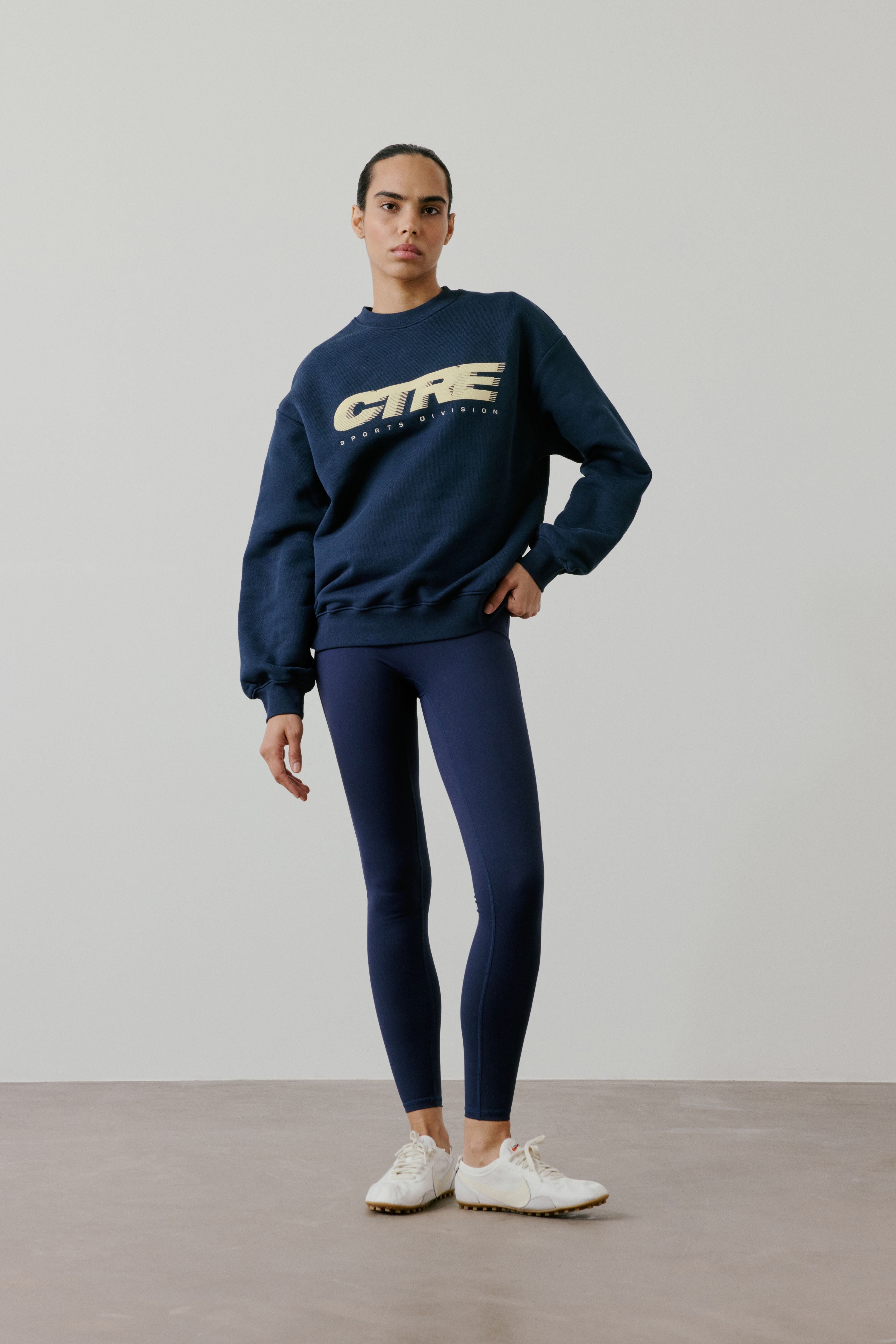 RETRO SPORT CTRE GRAPHIC CREW - NAVY