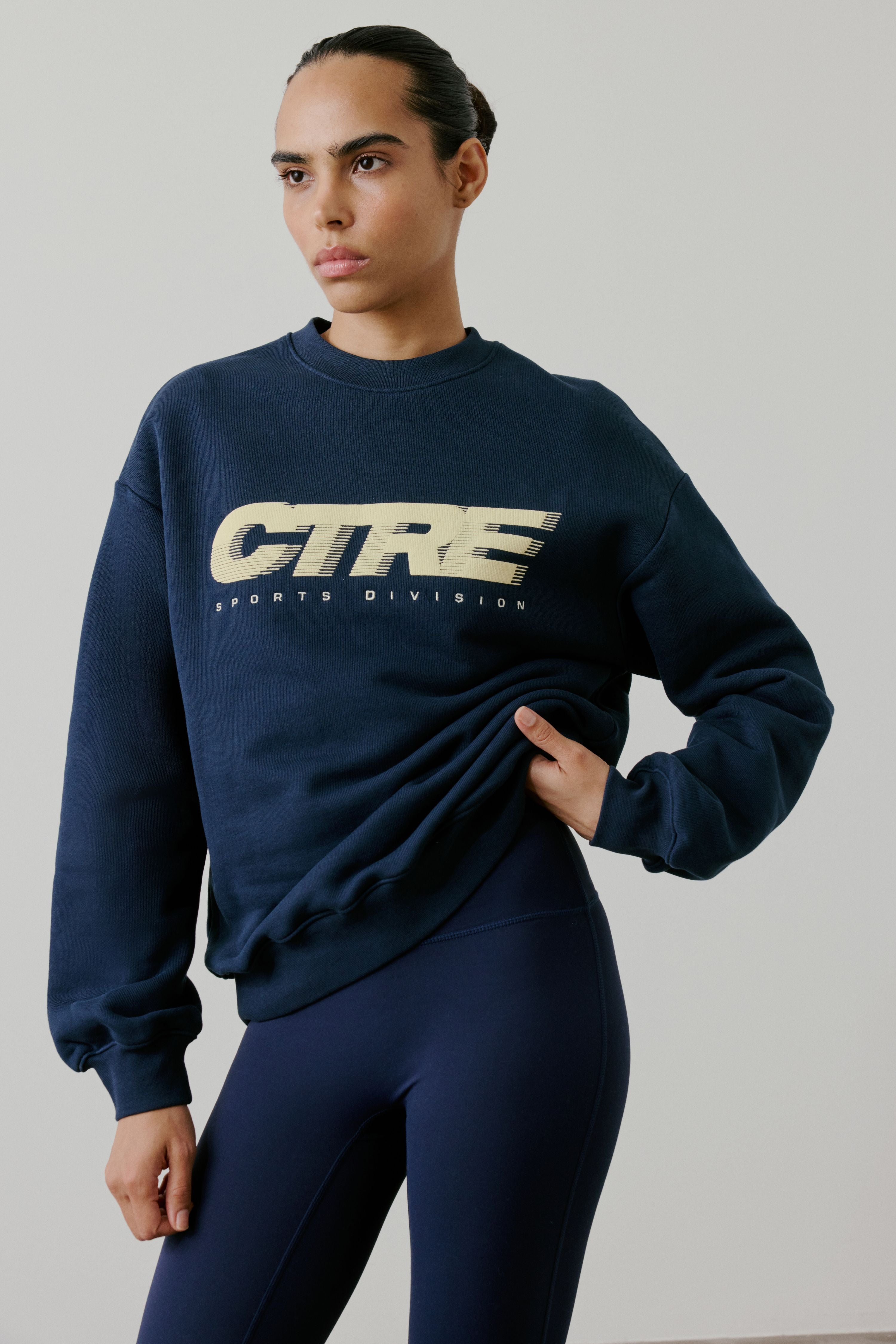 RETRO SPORT CTRE GRAPHIC CREW - NAVY