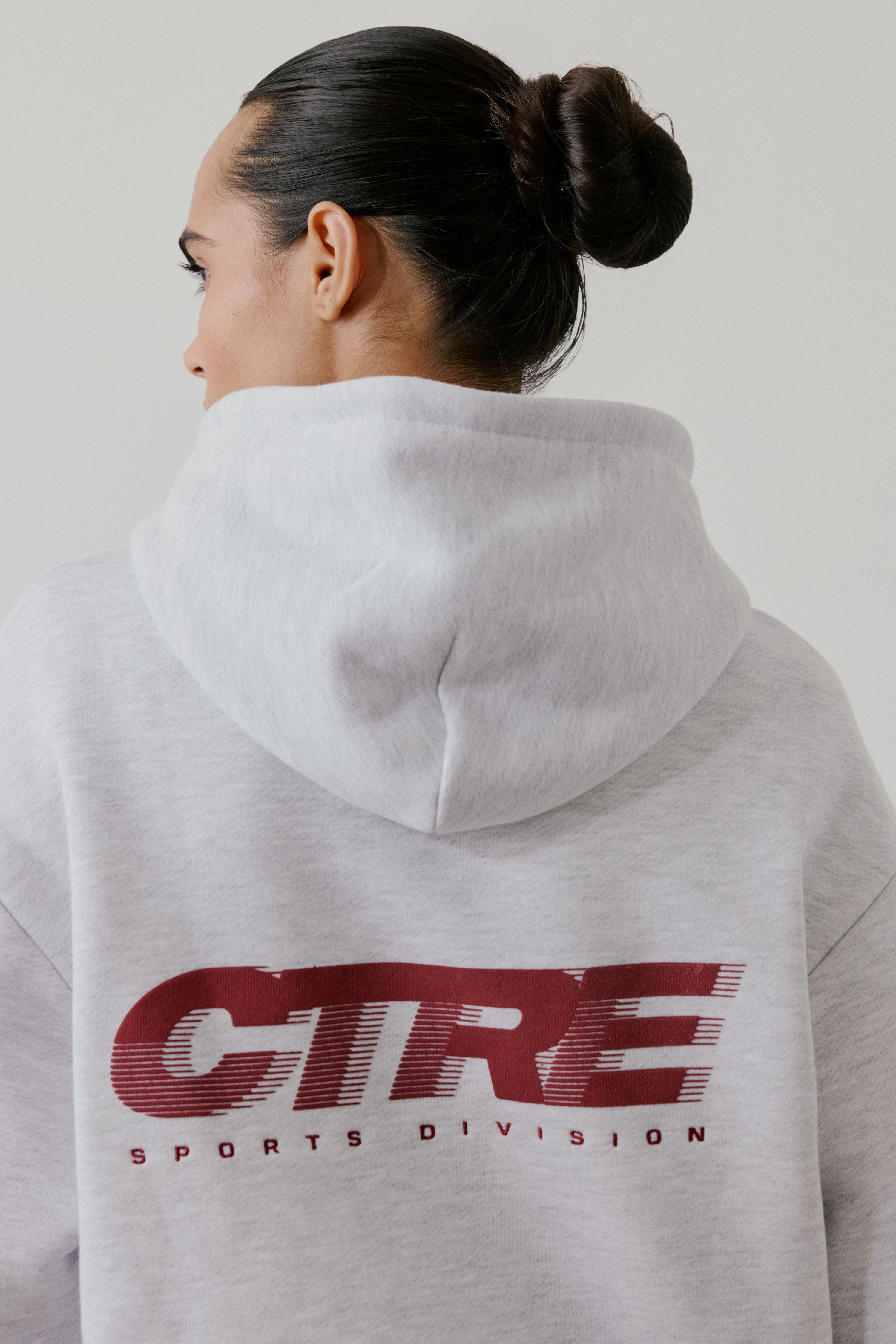 RETRO SPORT CTRE GRAPHIC HOODIE - GREY MARL