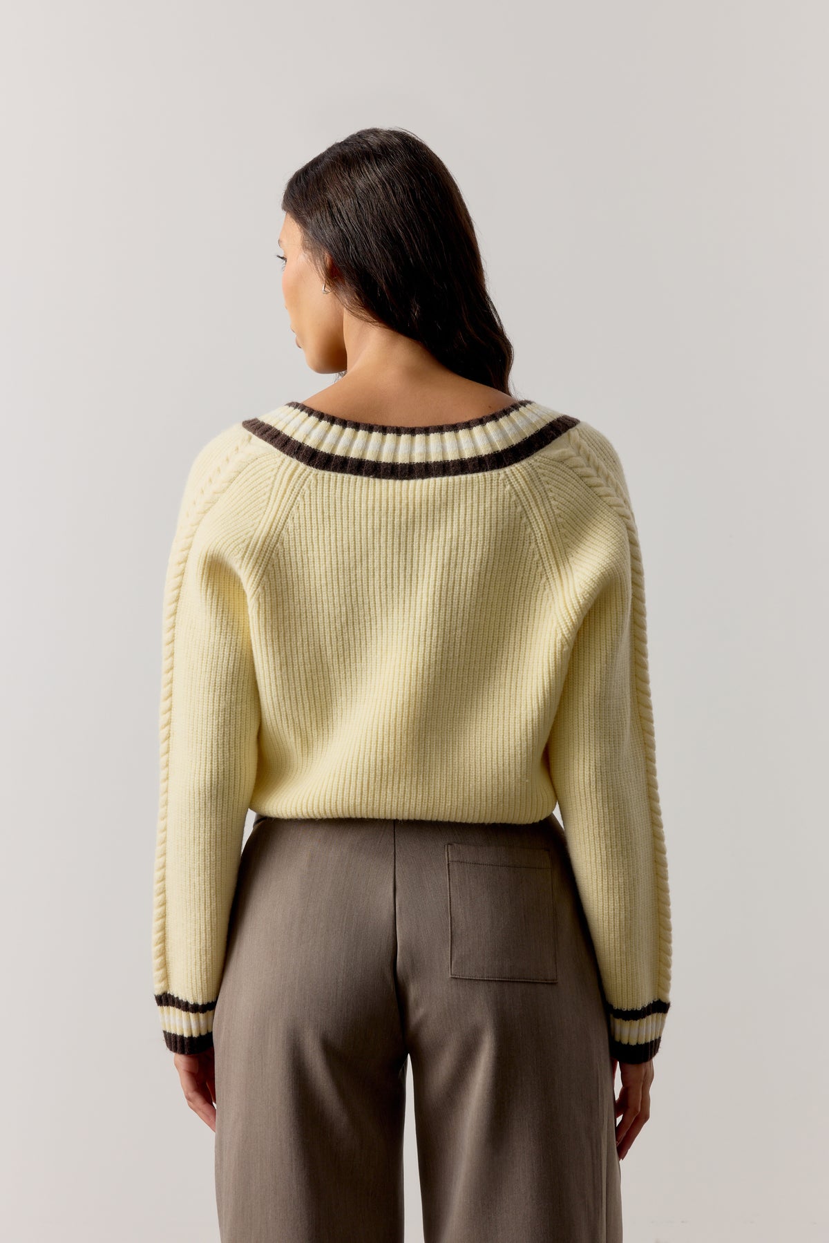 KNIT CONTRAST STRIPE V NECK CRICKET JUMPER - BUTTERMILK
