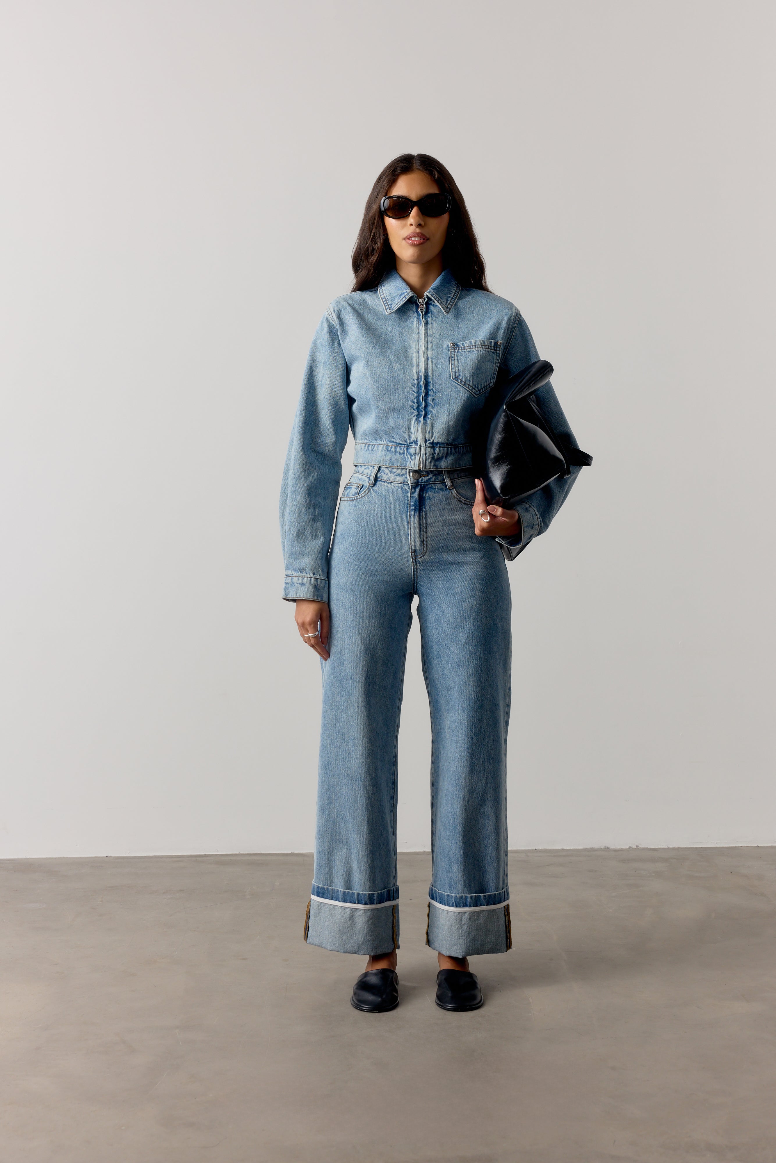 ZIP THROUGH DENIM JACKET - MID BLUE WASH