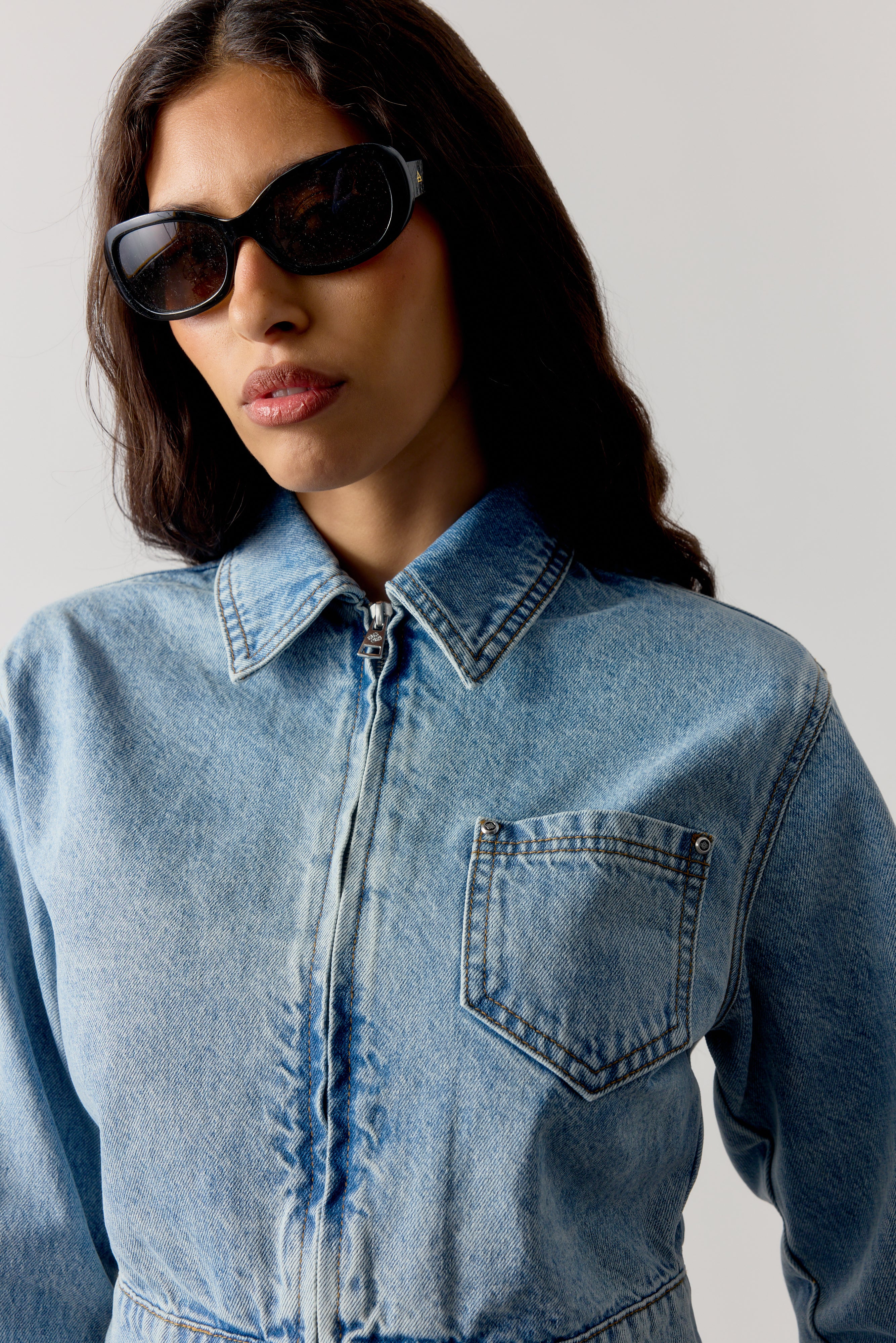 ZIP THROUGH DENIM JACKET - MID BLUE WASH