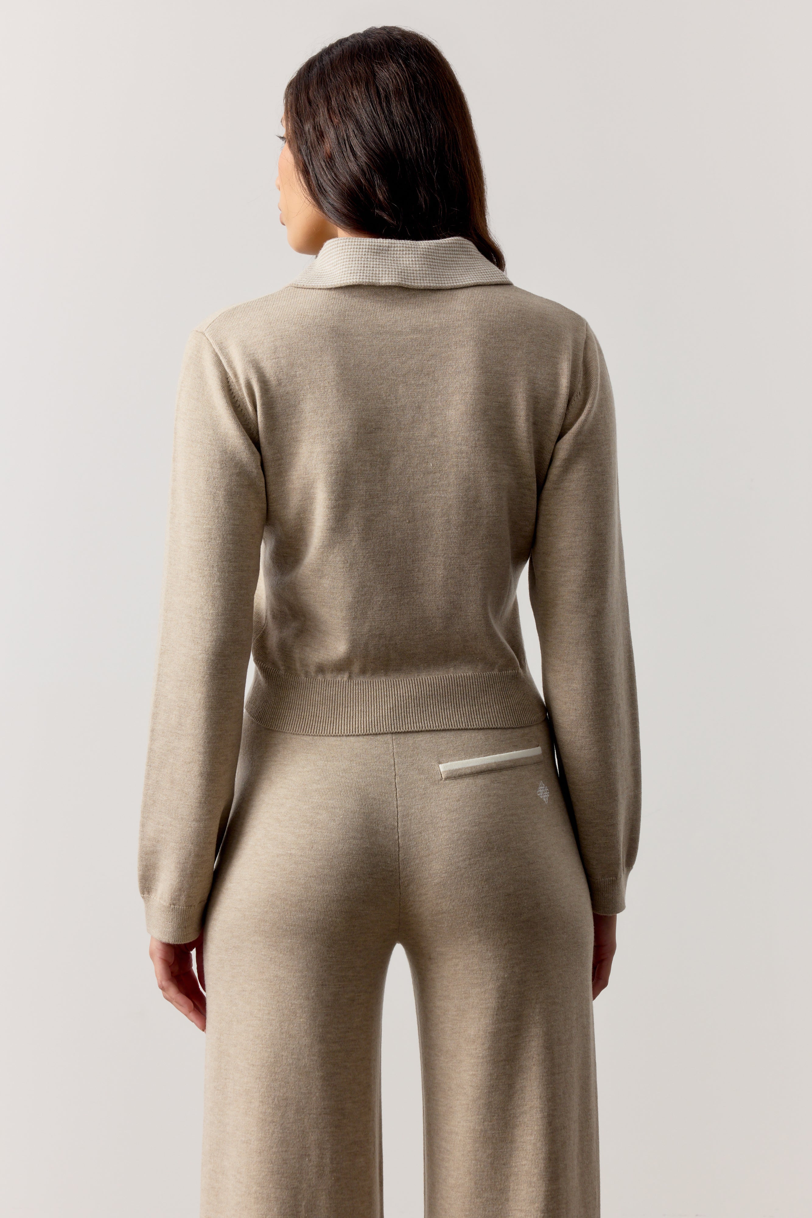 LONG SLEEVE KNITTED COLLAR POLO TOP - BEIGE