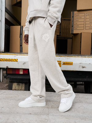 HEAVYWEIGHT MONOGRAM APPLIQUE EMBLEM JOGGERS - GREY MARL