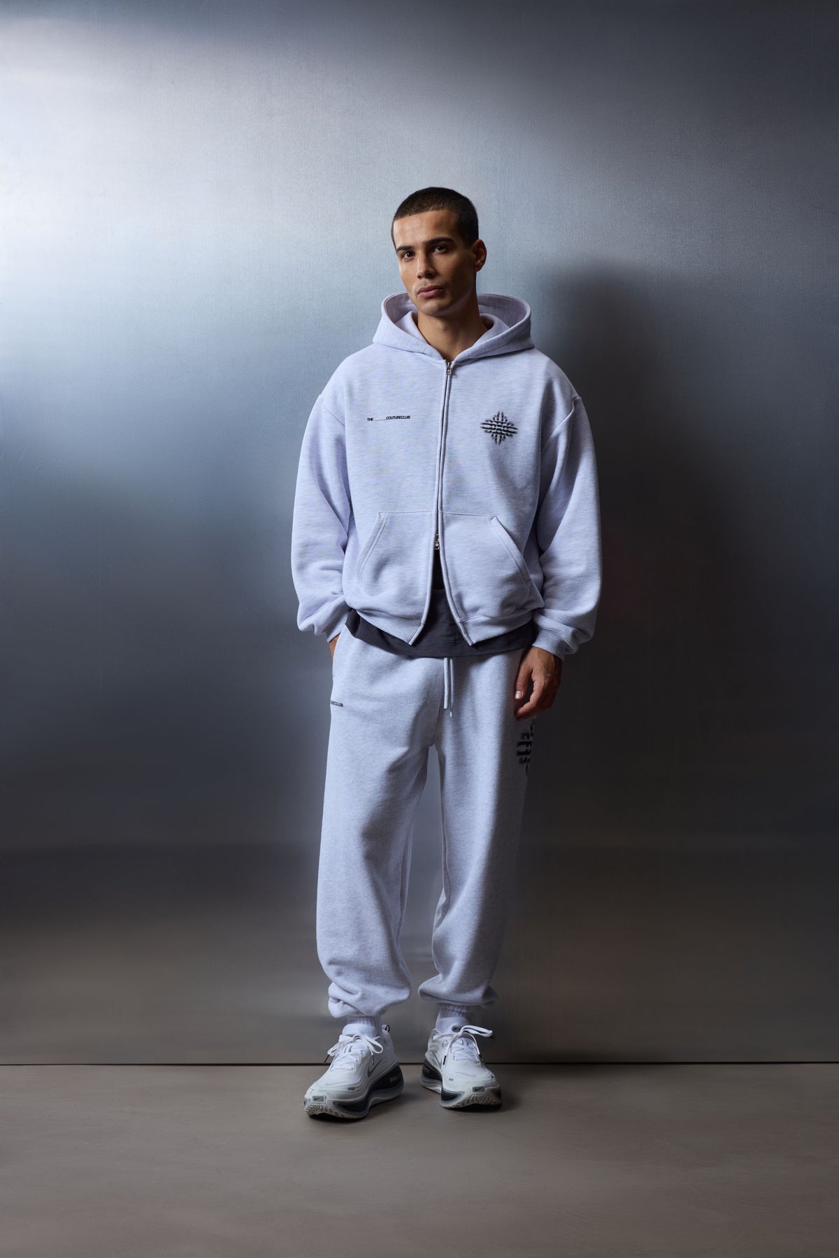 LUXURY IN MOTION JOGGERS - GREY MARL