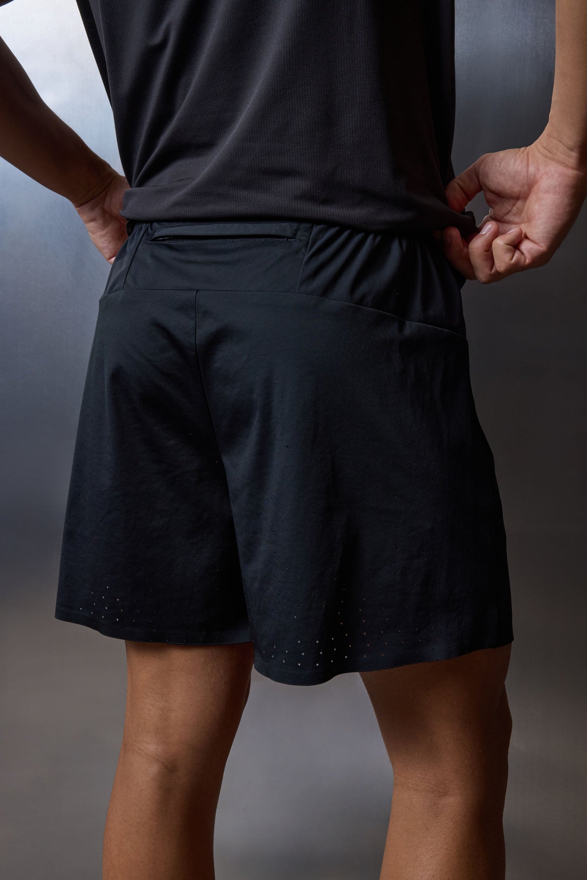 TRAINING SHORTS - BLACK