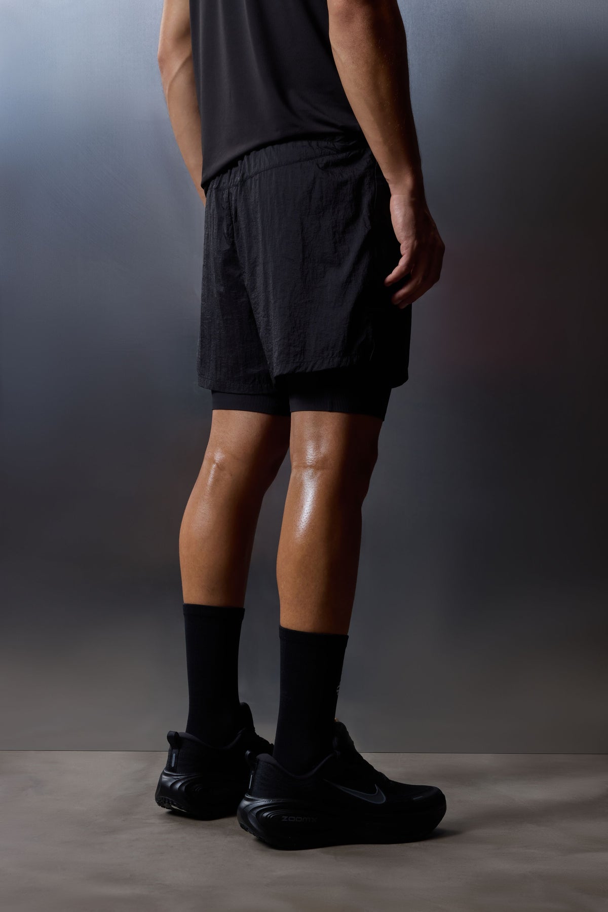 2-1 TRANSPARENT RUN SHORT - BLACK